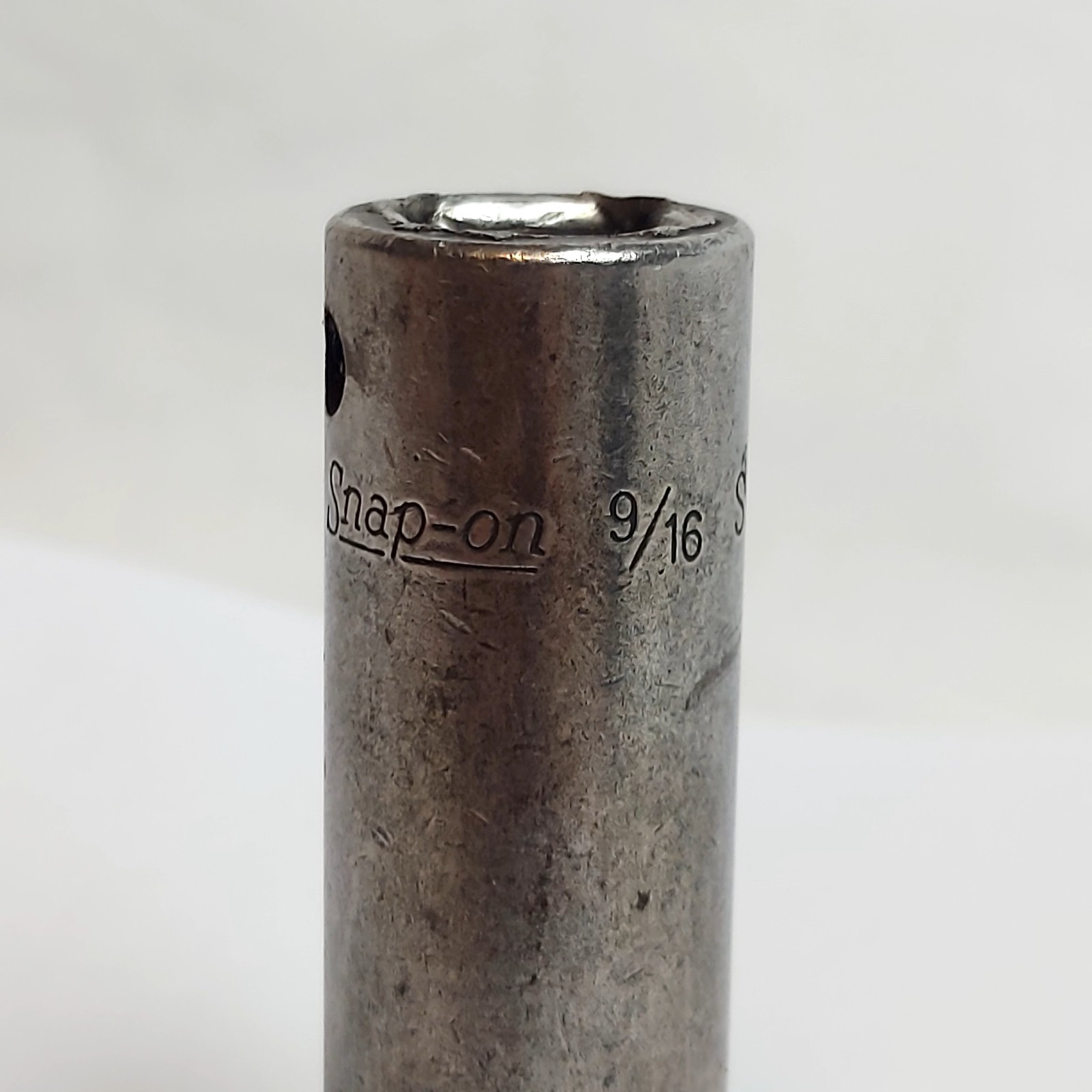 Snap-On SIM180 1/2″ Drive 6 Point 9/16” SAE Deep Impact Socket USA