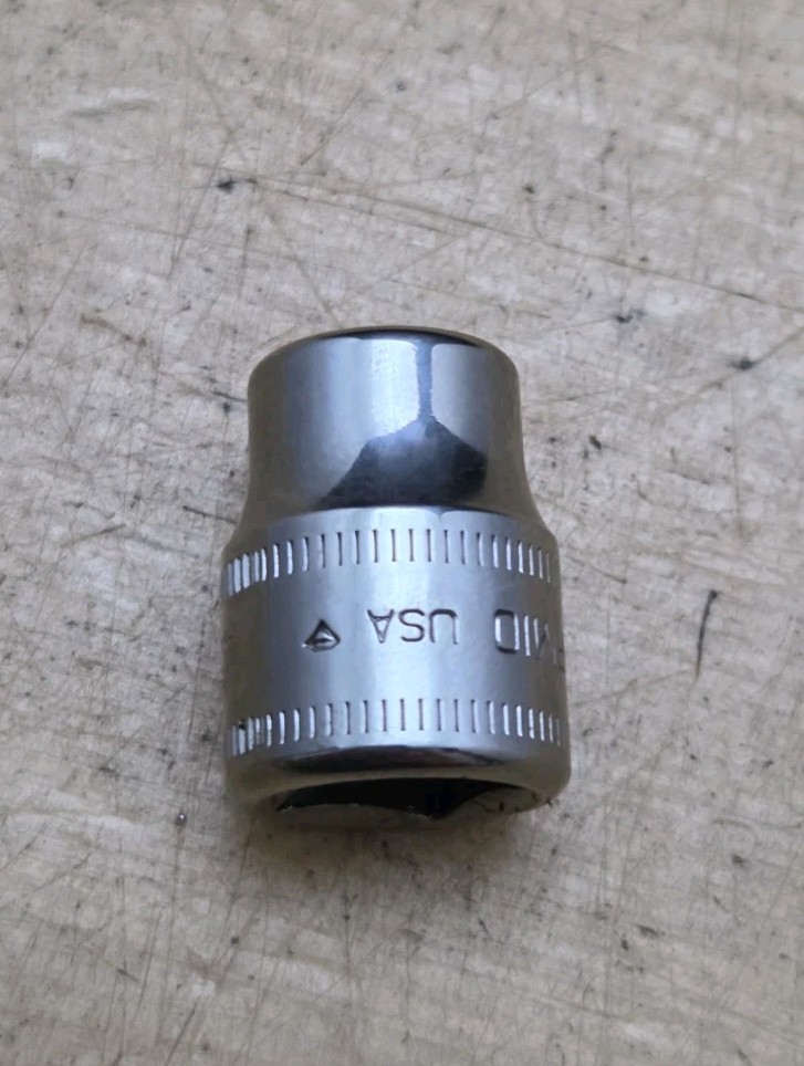 New Snap On FM10 – 3/8″ Drive 10mm Shallow 12Pt Chrome Socket Ships Free