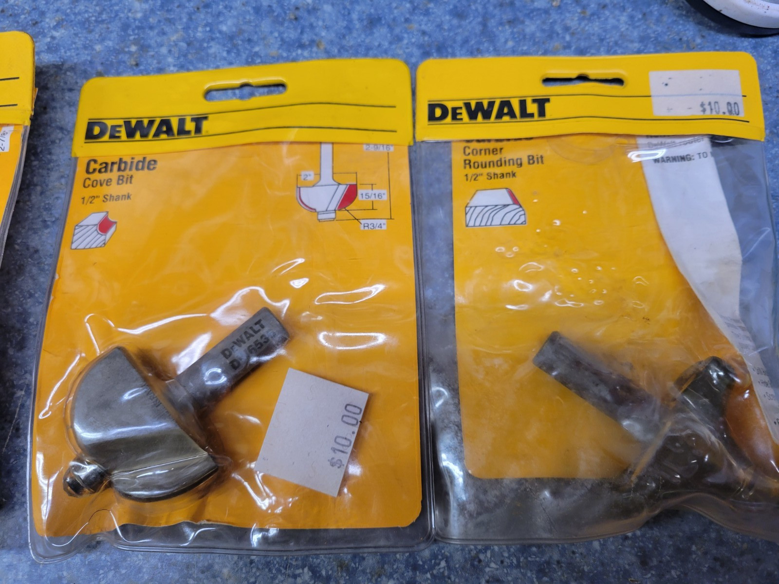 Dewalt USA NOS 22-Piece 3/8″ and 1/2″ Shank High Quality Carbide Router Bit Lot
