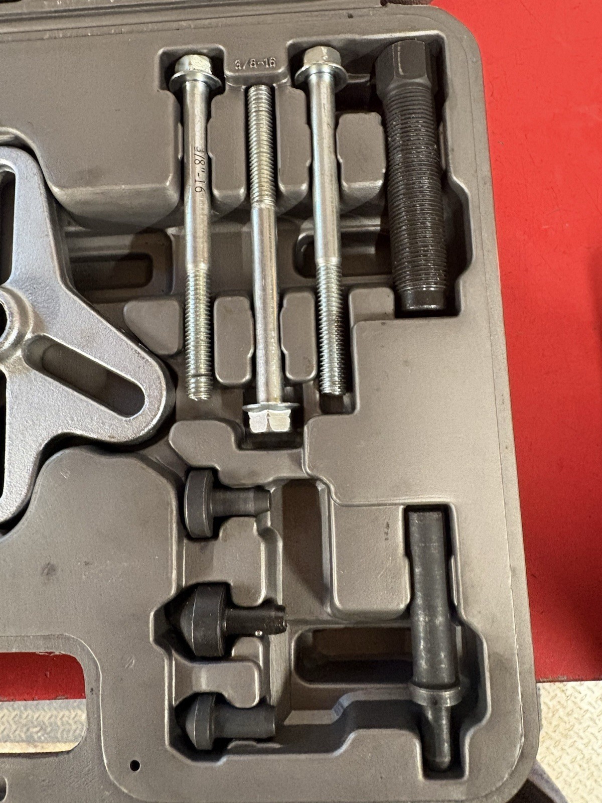 Mac Tools 43-PC. Deluxe Master Bolt Grip Set STP600
