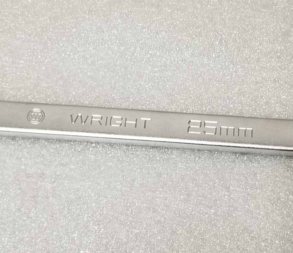 Wright 11-25MM Combination Wrench 27mm 12-Pt 13″OAL Satin Chrome Made in USA