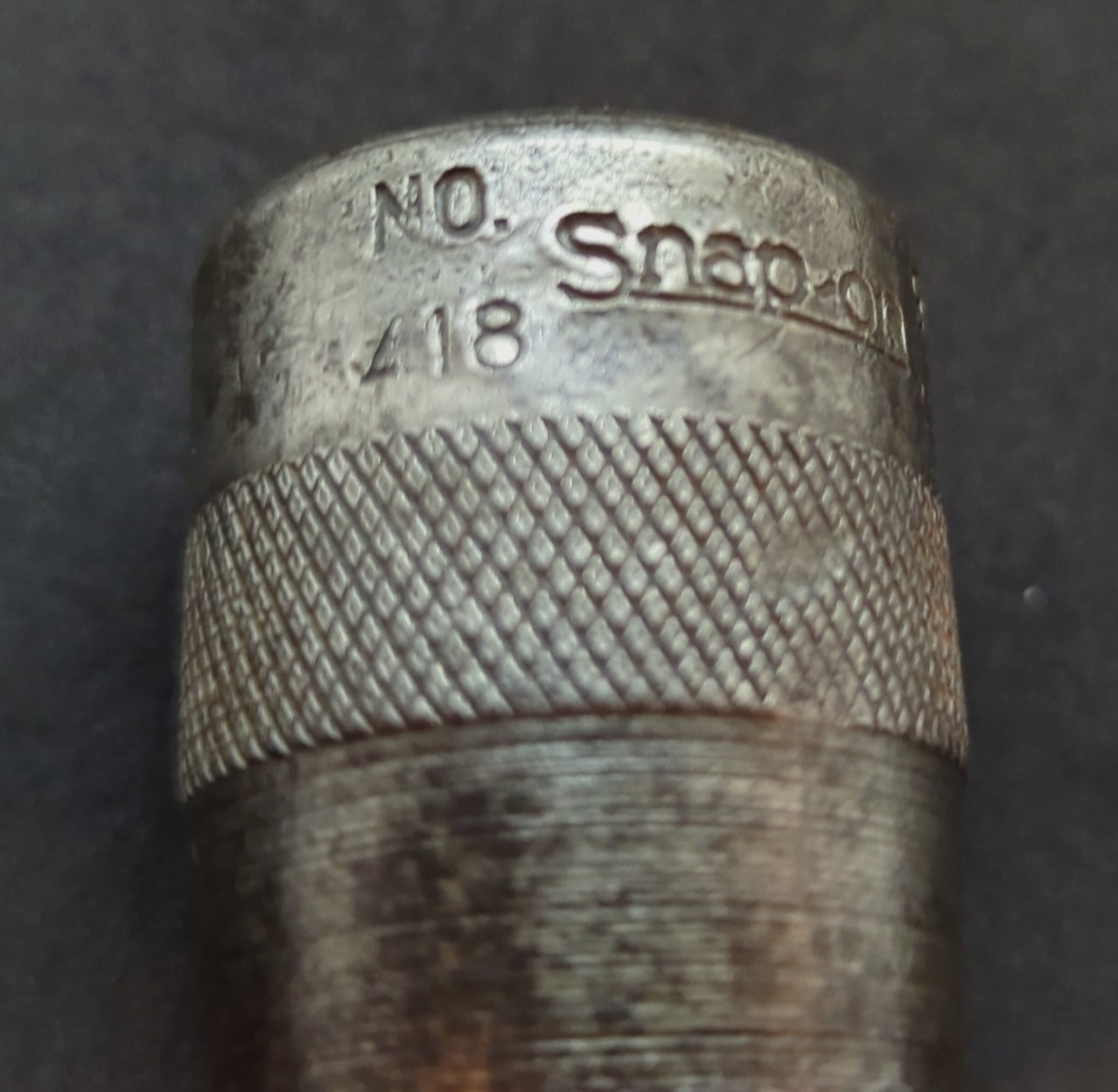 Snap-on No. 418 9/16″ 4 point Square Socket, 1/2″ Drive *Vintage* Rare USA