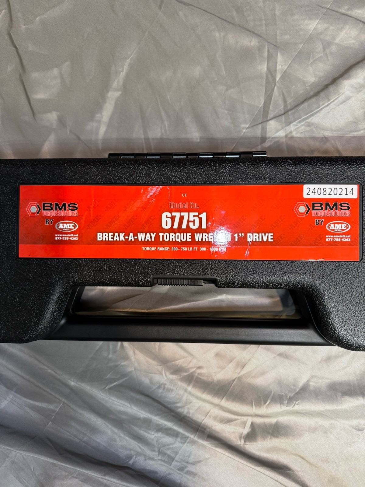 AME International 67751 Break A Way Torque Wrench 1″ Drive 150-600 Ft/lbs