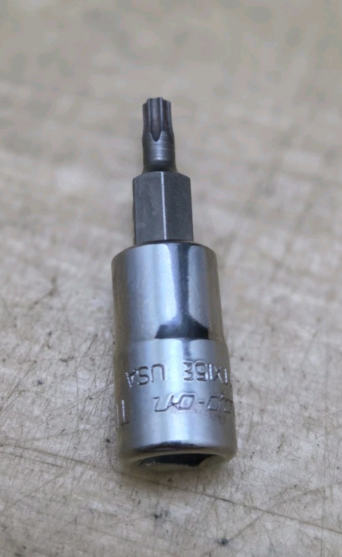 New Snap On Tools TTX15E – 1/4″ Drive T15 Standard TORX Bit Chrome Socket