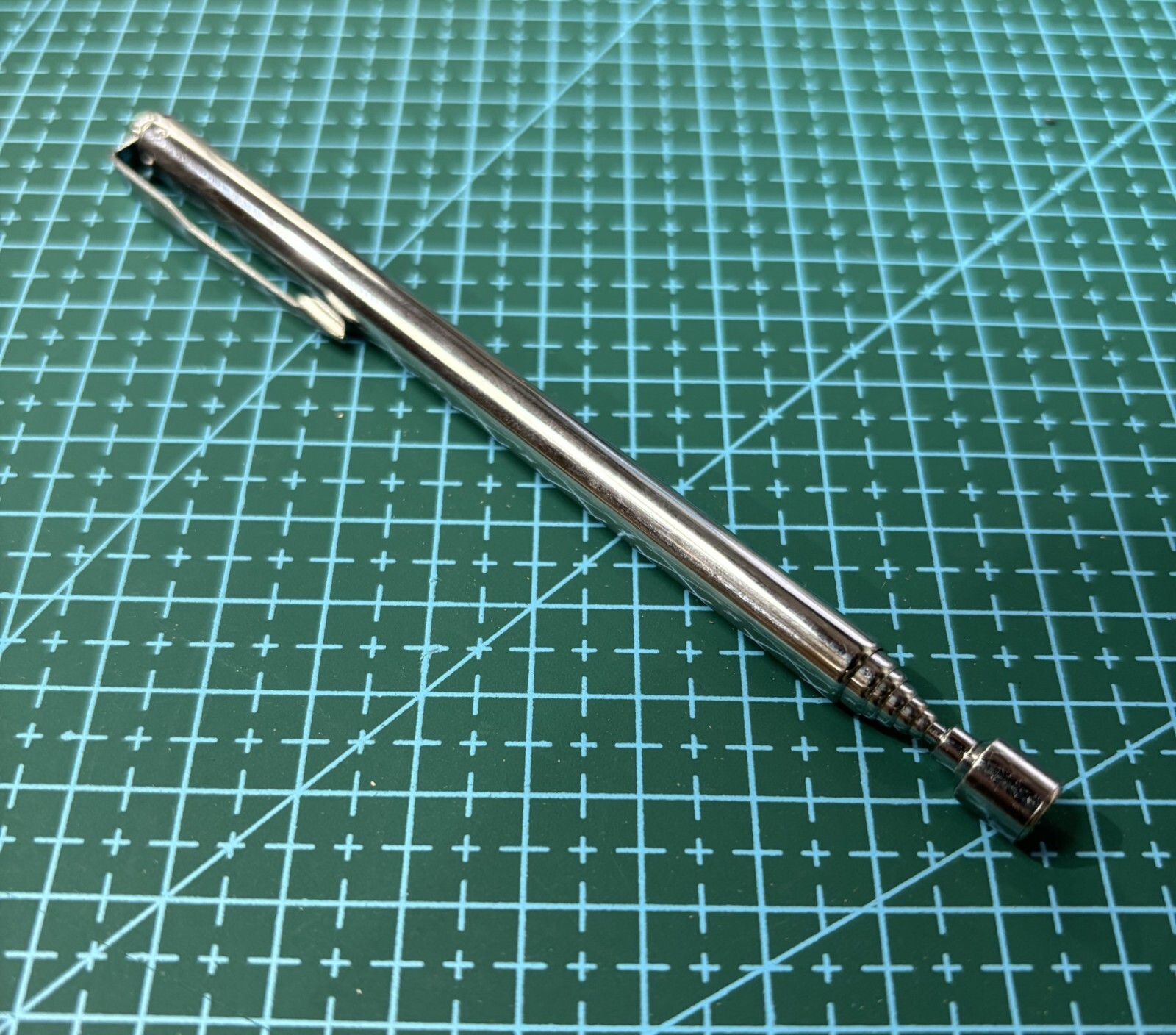 Telescopic Magnetic Pick Up Tool Long Reach Magnet Extendable Extending 3lb Pen
