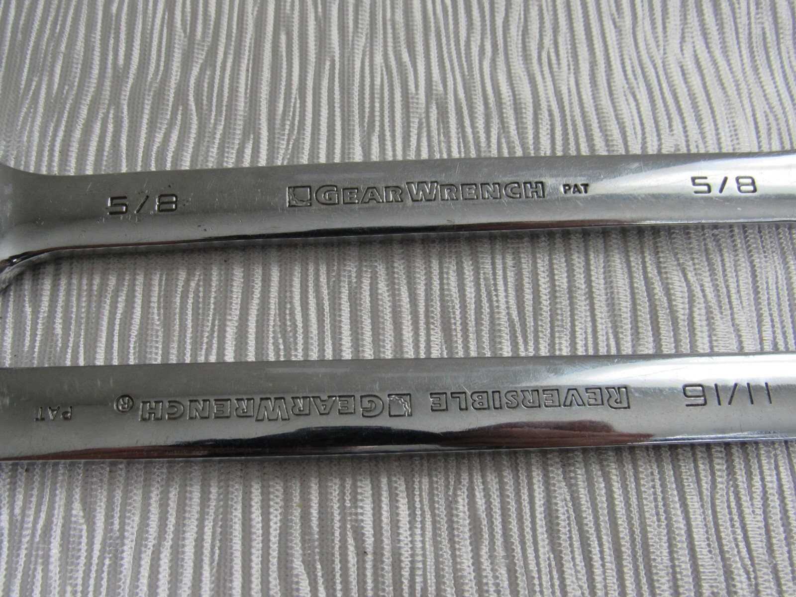 Lot Of 2 GearWrench Combination Ratcheting Wrenches Tools 5/8″ And 11/16″!