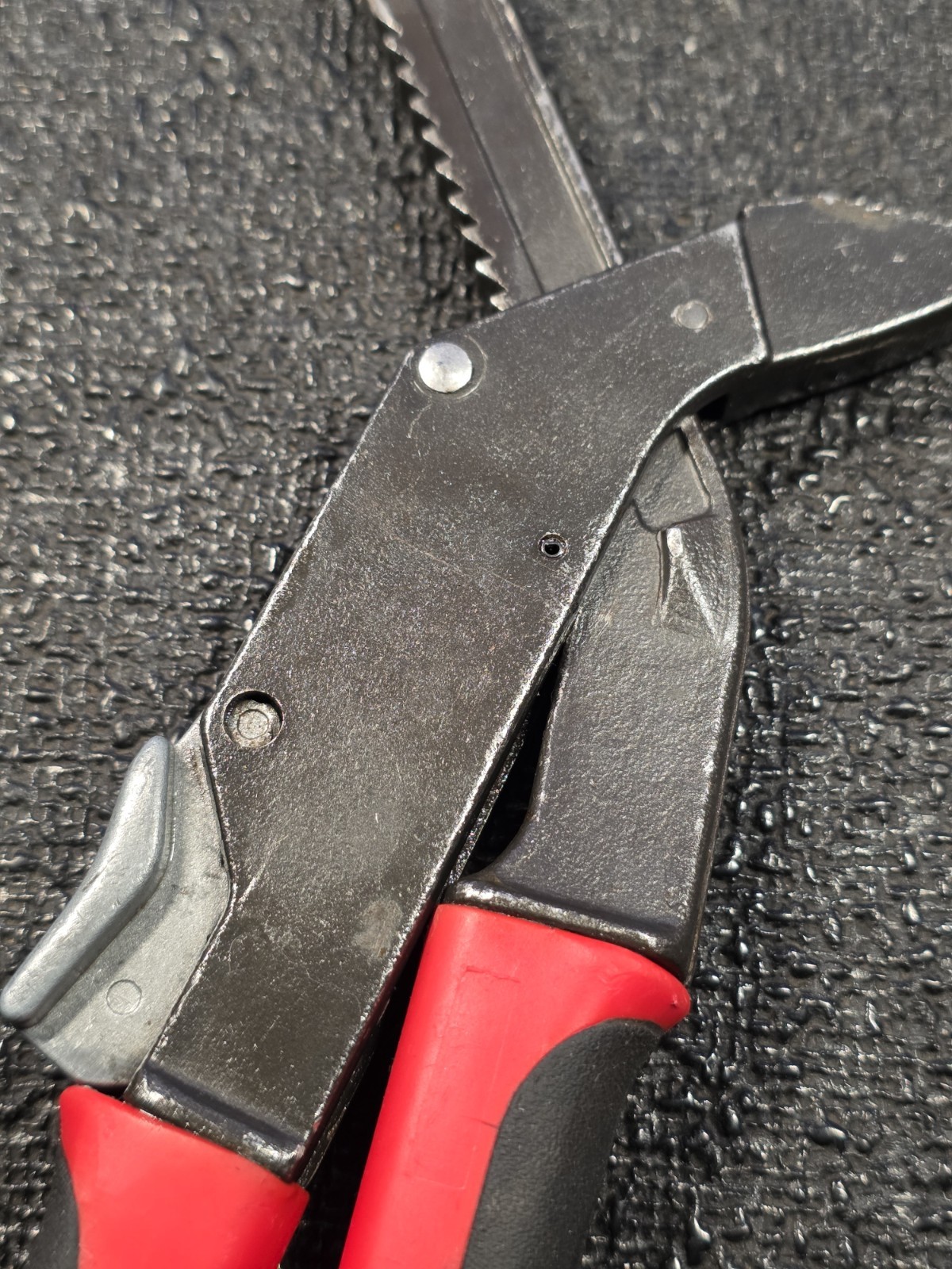 Blue-Point Tools AP12 12″ Adjustable Joint Pliers Red