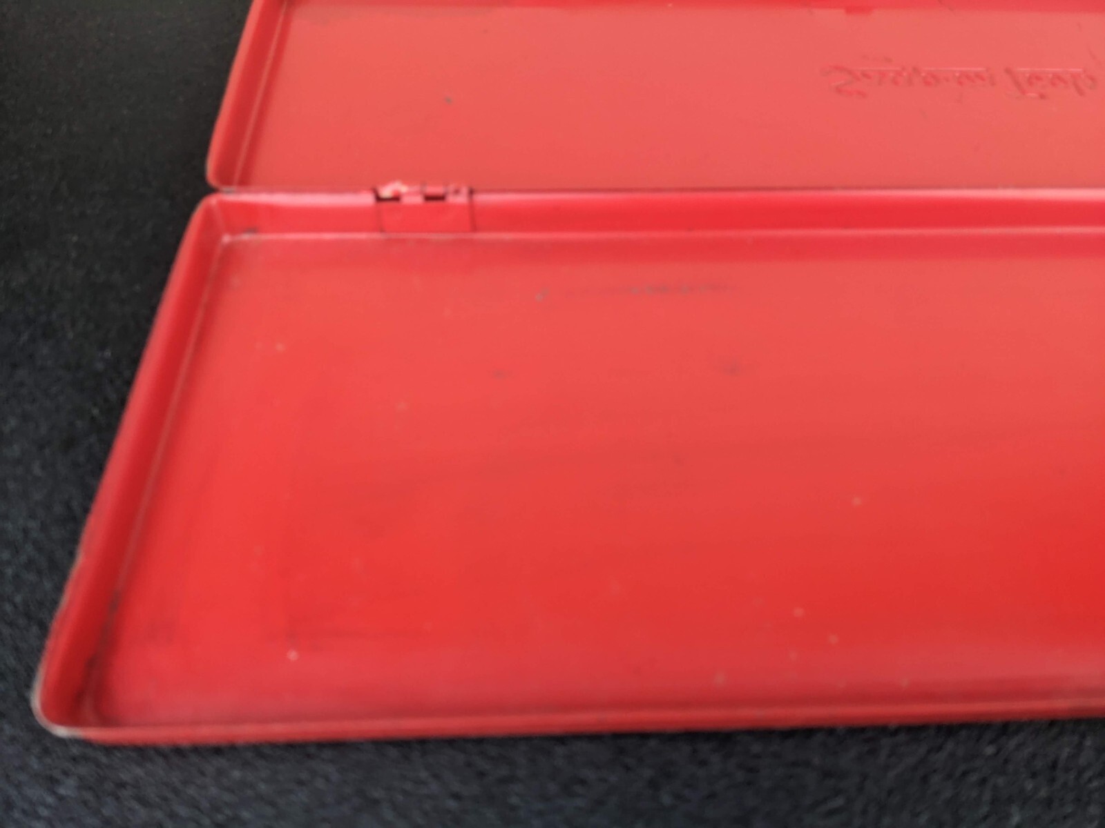 #bj954 Snap On Tools USA KRA-284 (Kenosha WI) Red Metal Tool Case Box