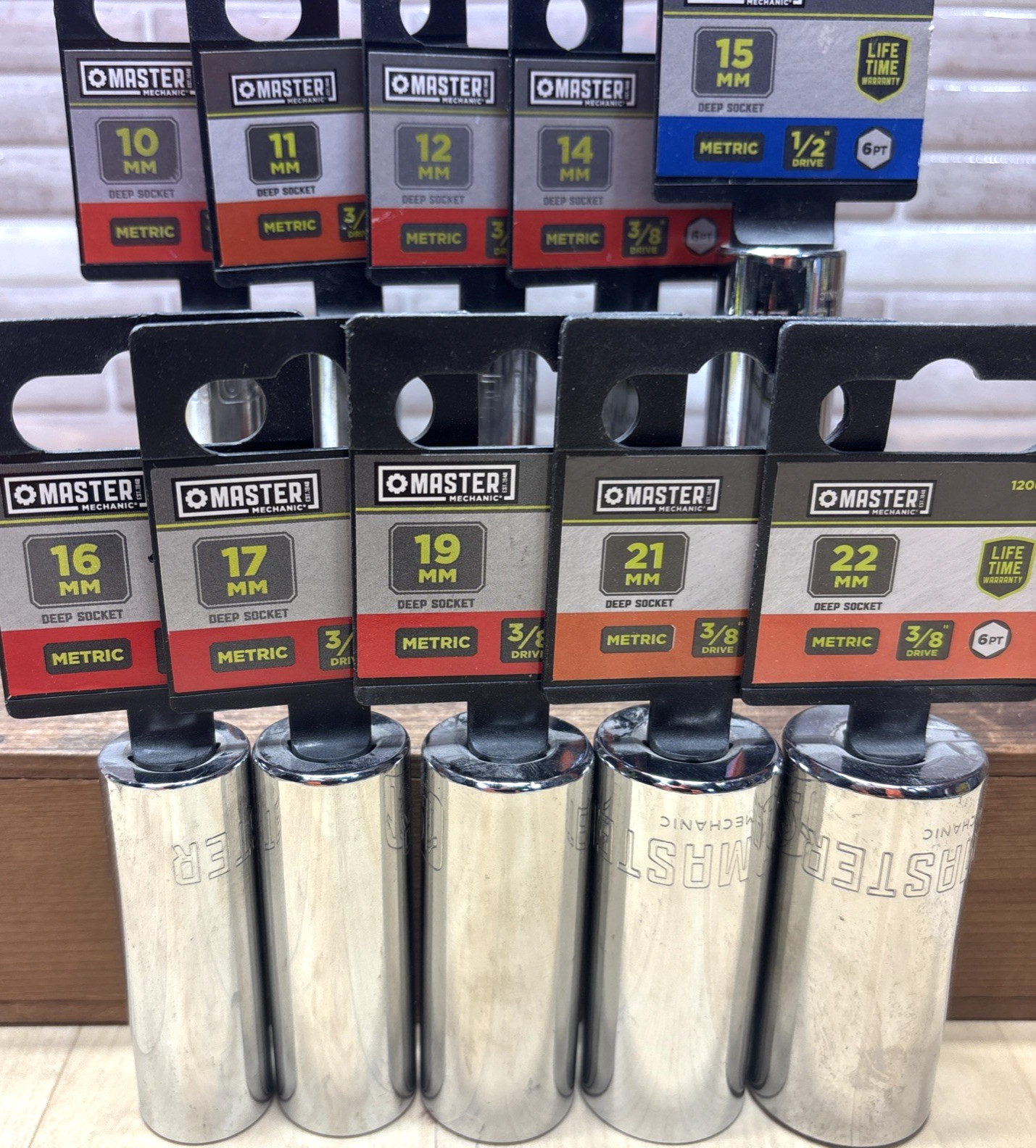 10- Master Mechanic Deep Metric Sockets 10 11 12 14 15 16 17 19 21 22, 3/8 & 1/2
