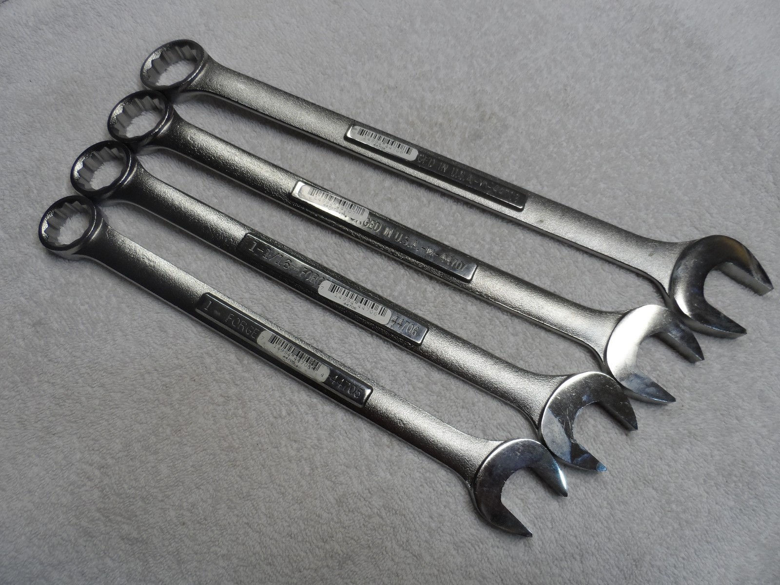 Craftsman SAE Combination Wrench Set, USA NOS, 12 pt (1″ – 1 1/4″) – 4 pcs