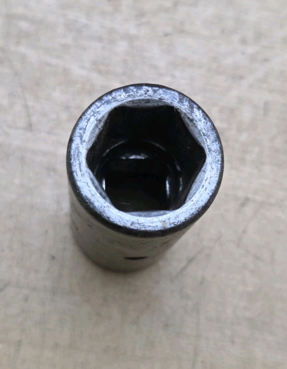 MAC Tools VP246266 – 1/2″ Drive 3/4″ X 13/16″ Lug Nut Impact Flip Socket