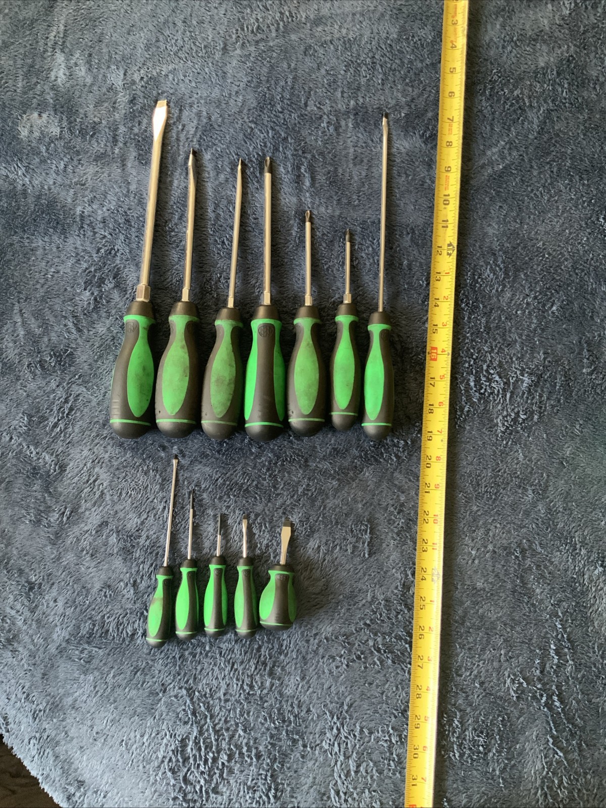 Mac Tools Green Screwdrivers……12pc…..see Pics….