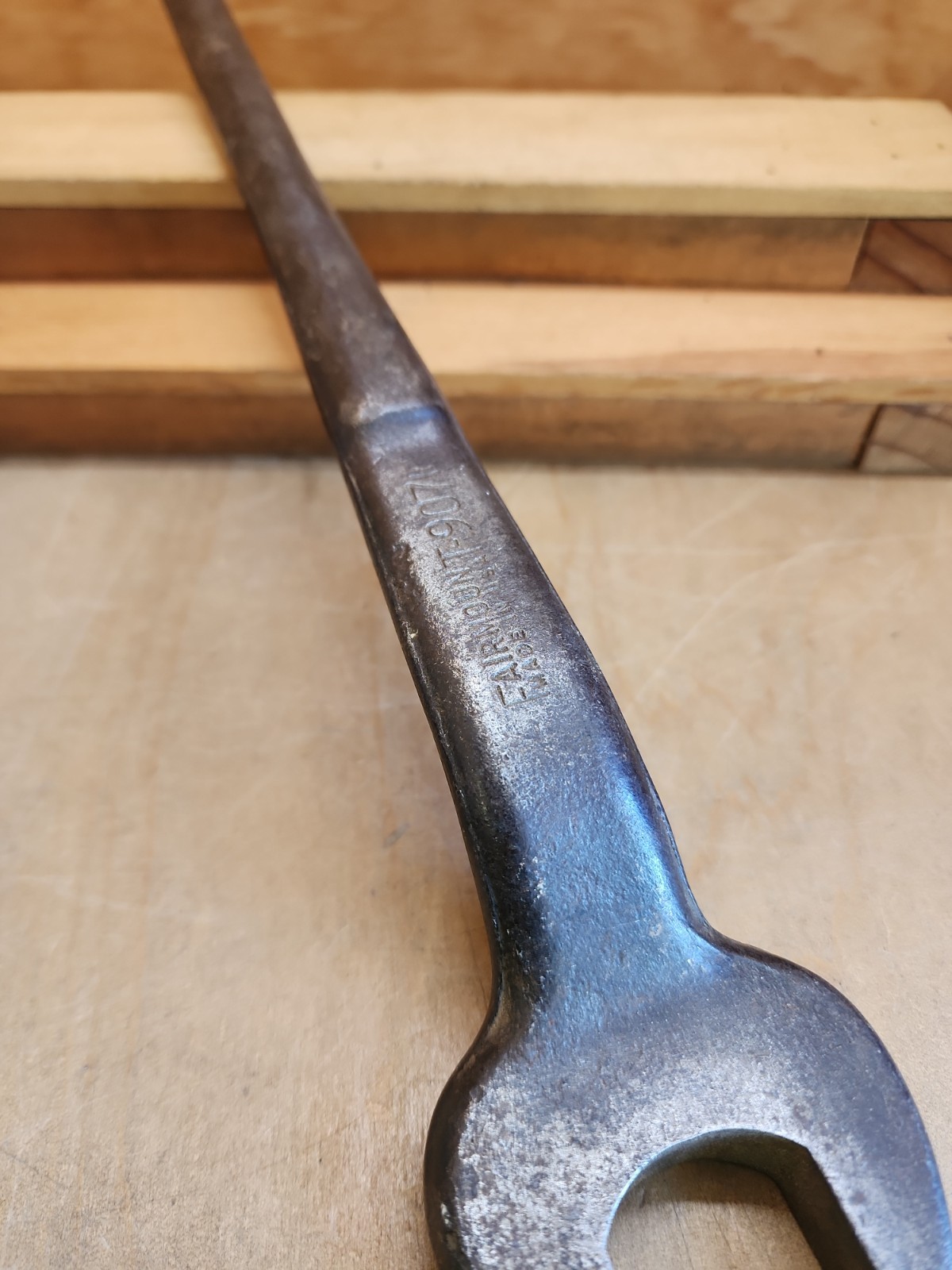 Vintage Fairmount 1-1/16″ Wrench Open End Spud Tip Offset #907 USA