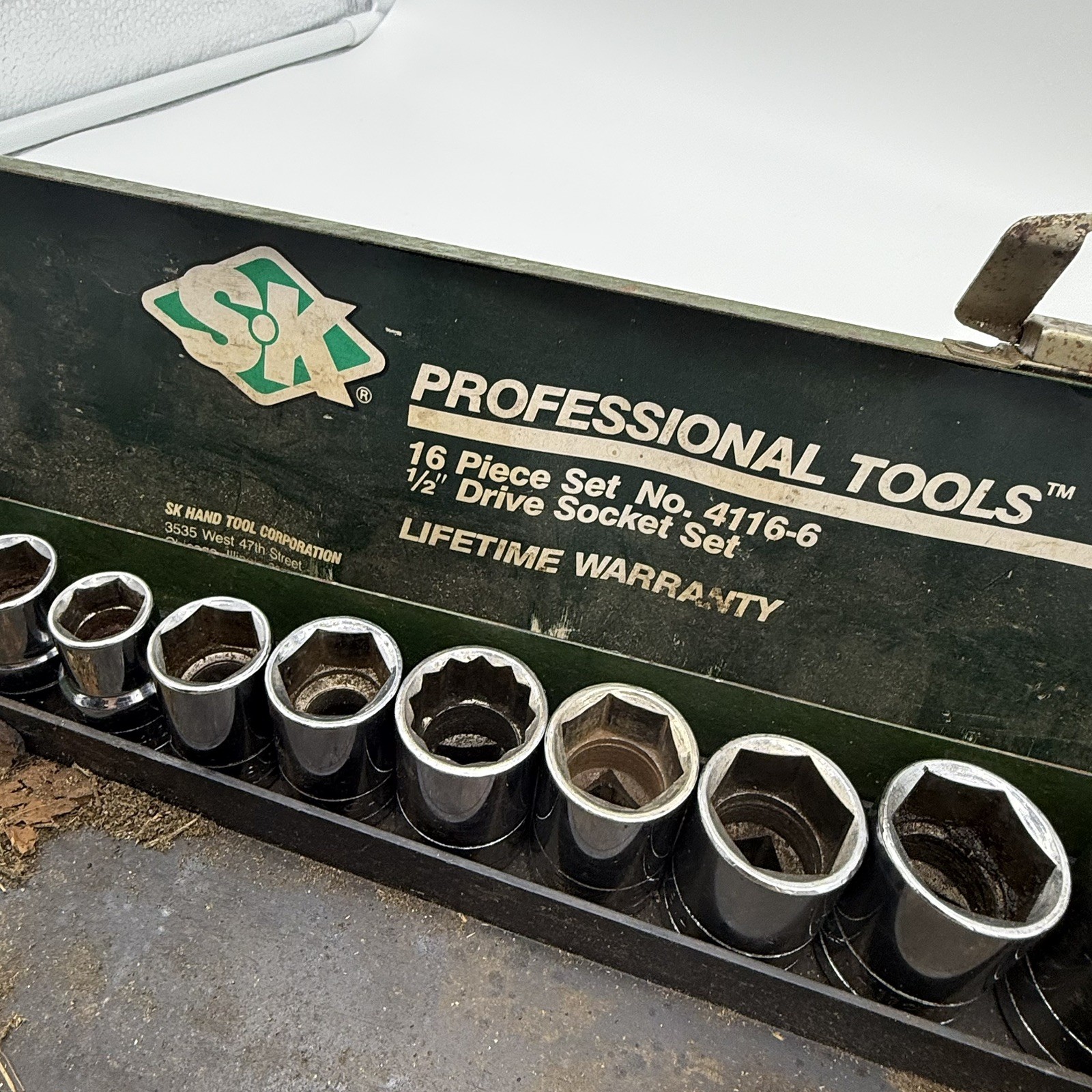 SK Professional Tools 16 Pieces Set 4116-6 Drive Socket Set 1/2” + Metal Case