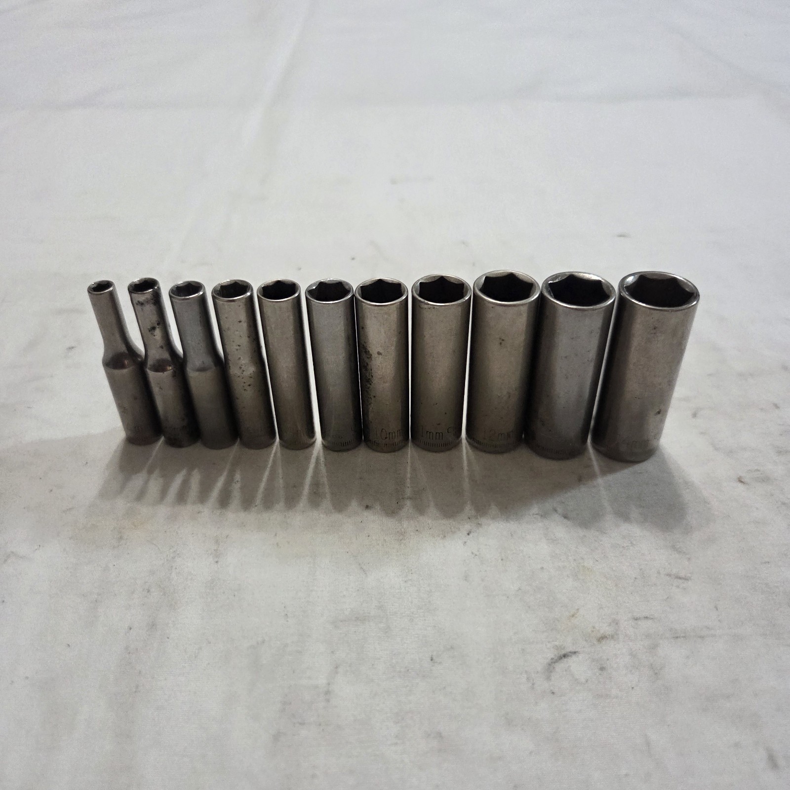 Craftsman 11pc Metric 4mm-14mm 6Pt Deep Socket Set 1/4″ Drive G, G1 Series – USA
