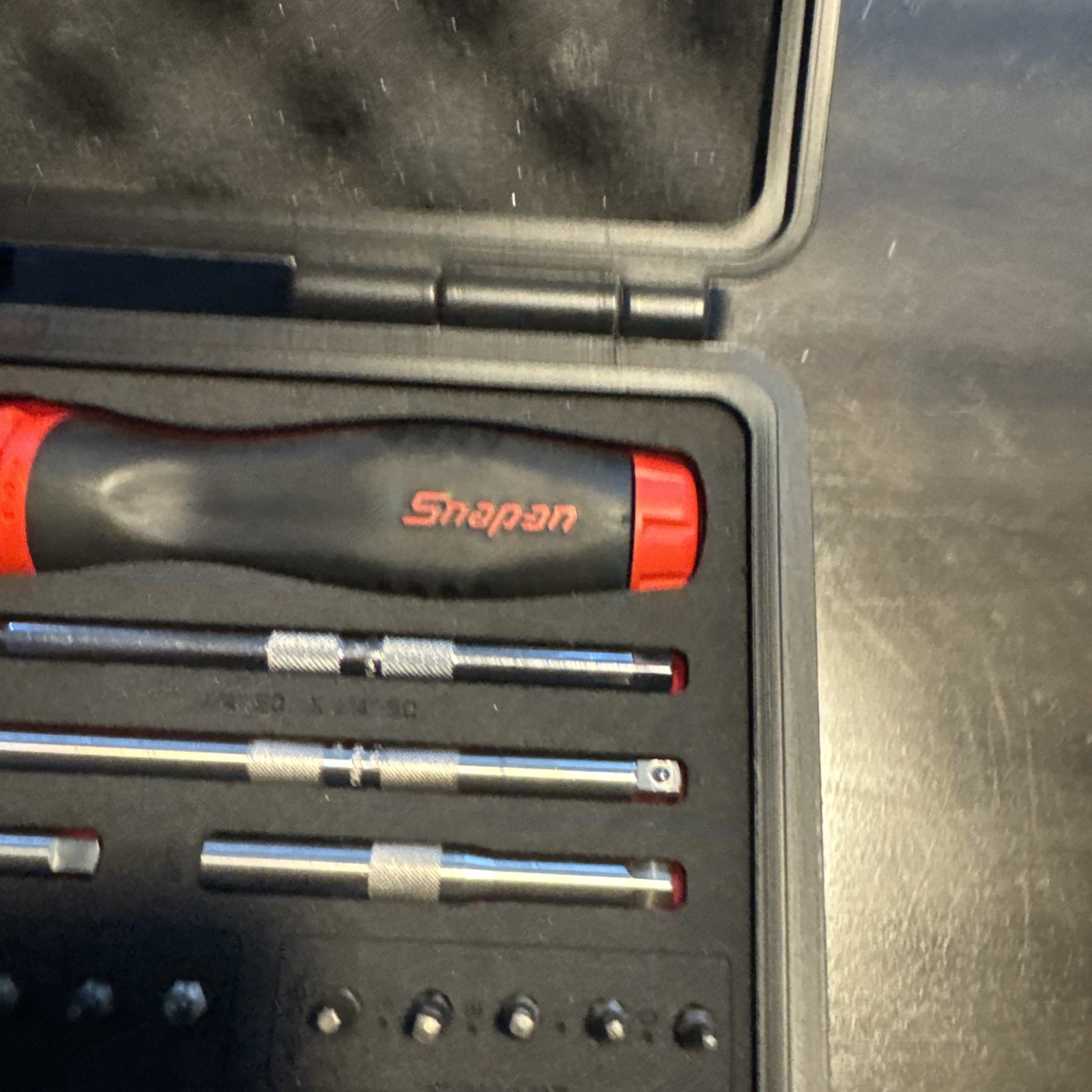New Snap-on SGDMRC44FR RED Foam 44 Piece Ratcheting Screwdriver Master Set