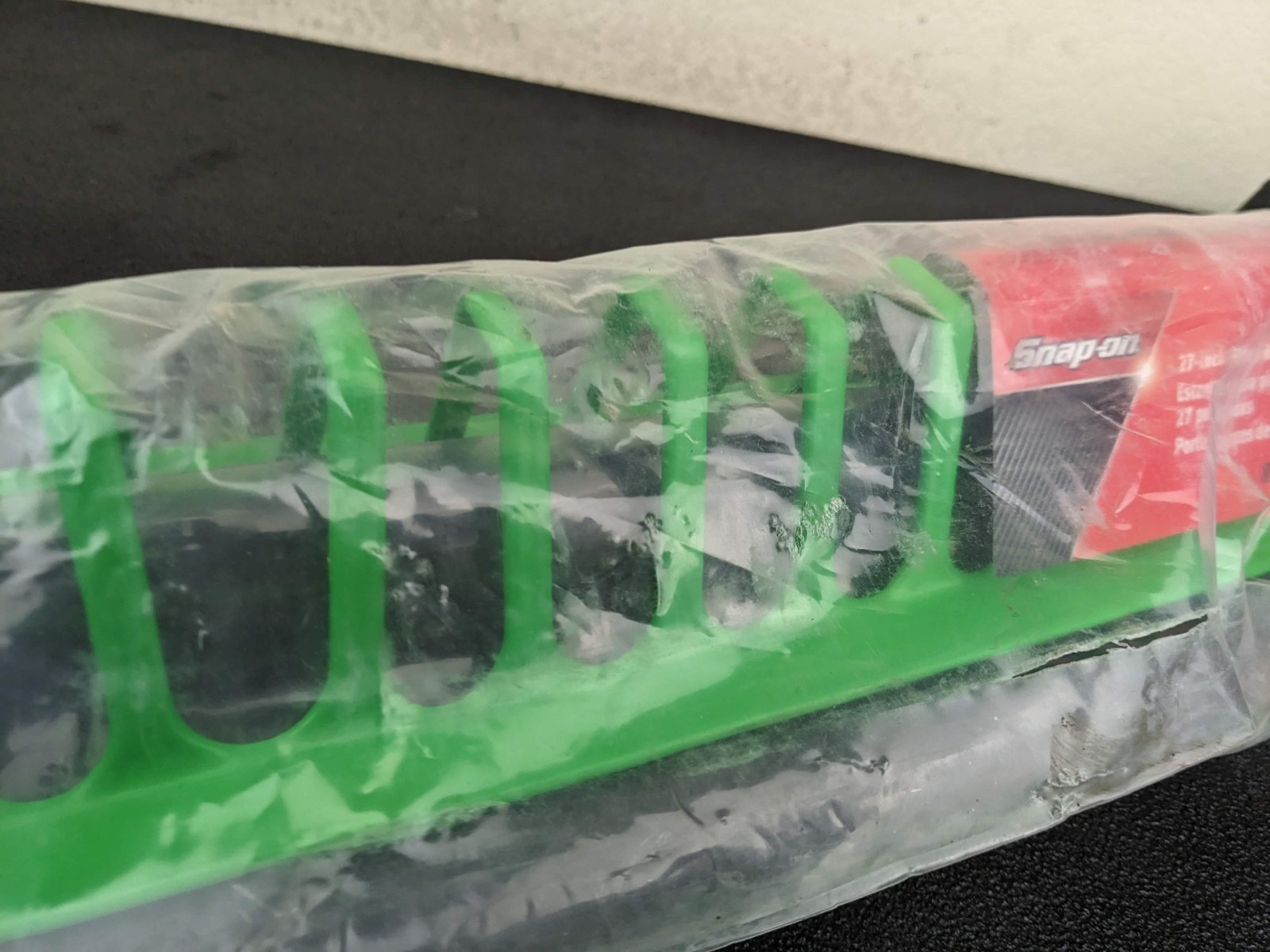 #bp280 Snap-On Tools PLRK27G 27-Inch 23 Slot Pliers Rack GREEN