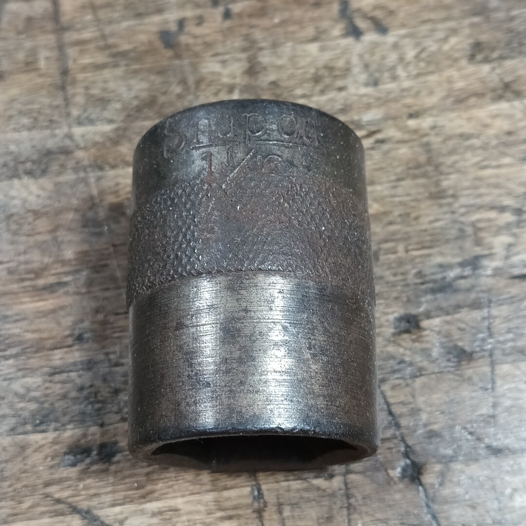 Snap on Tools USA 5/8″ Drive 6pt SAE 1-1/16” Socket 1930’s
