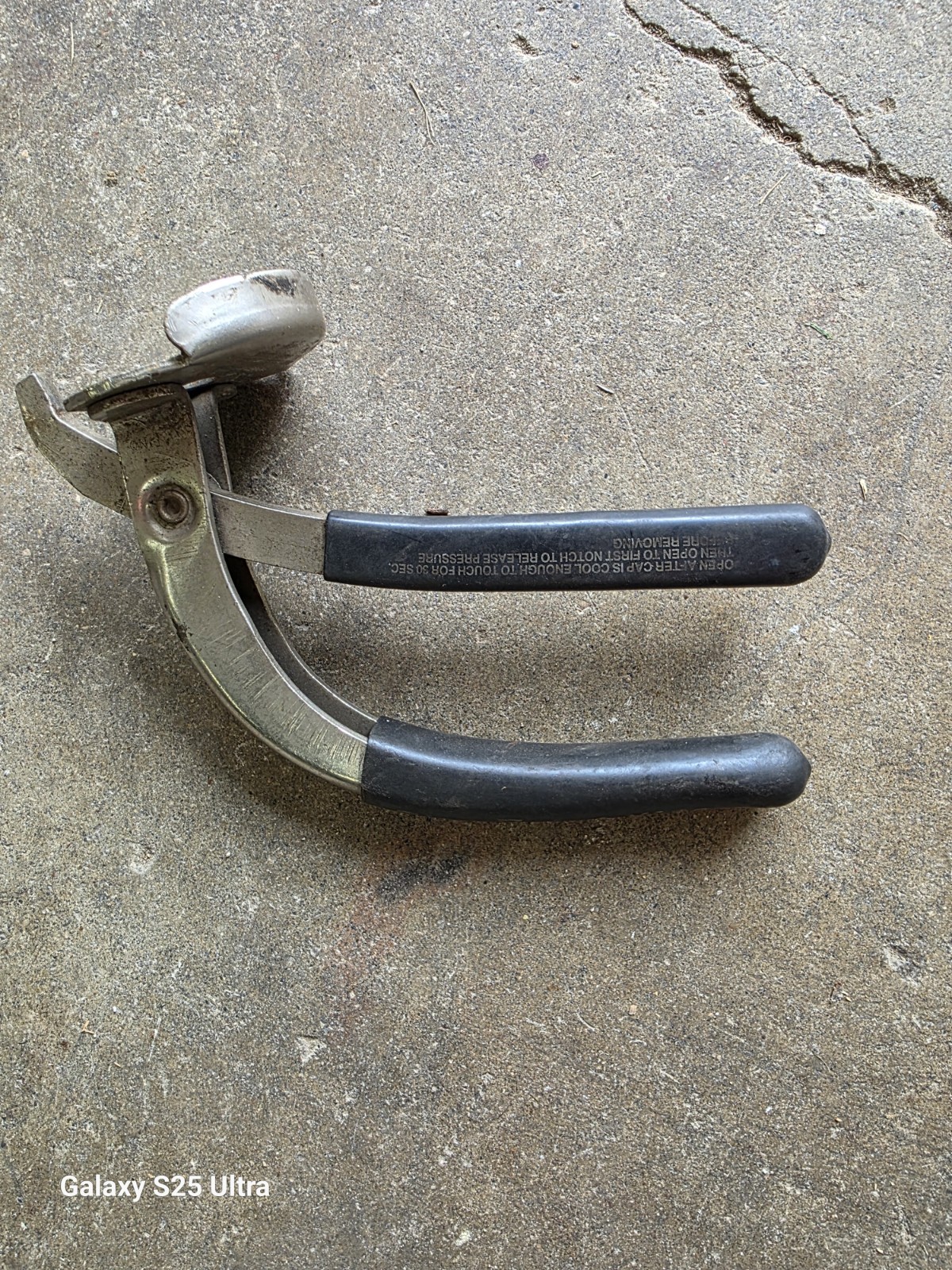 BluePoint Radiator Cap Pliers YA2090 Removal