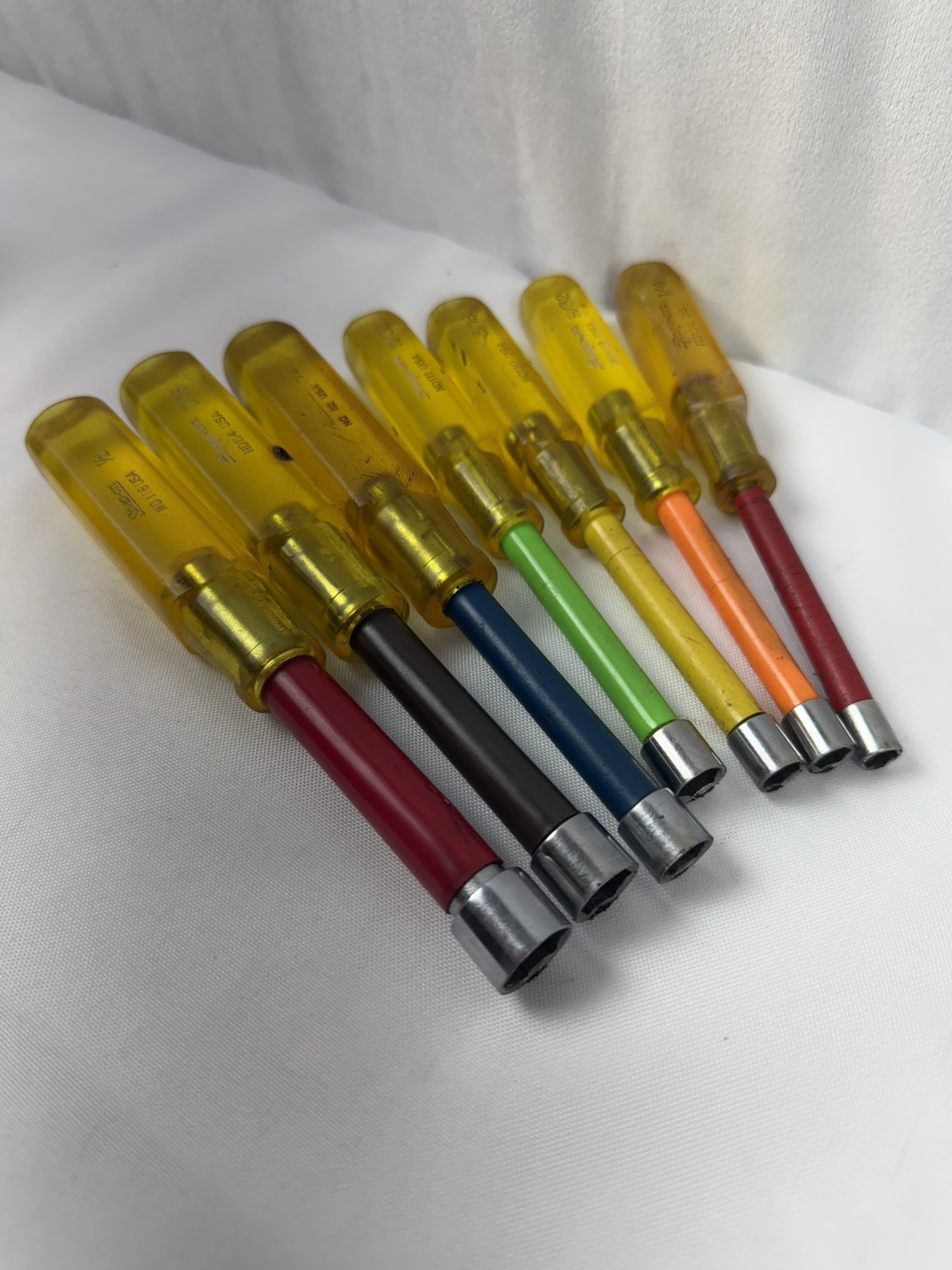 SNAP-ON 7PC SAE INSULATED NUT DRIVER SET 1/4″-1/2″ IN KIT BAG # ND-1070K NICE!