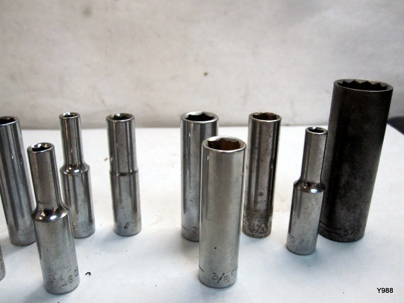 CRAFTSMAN set of 16 sockets mix lot see description