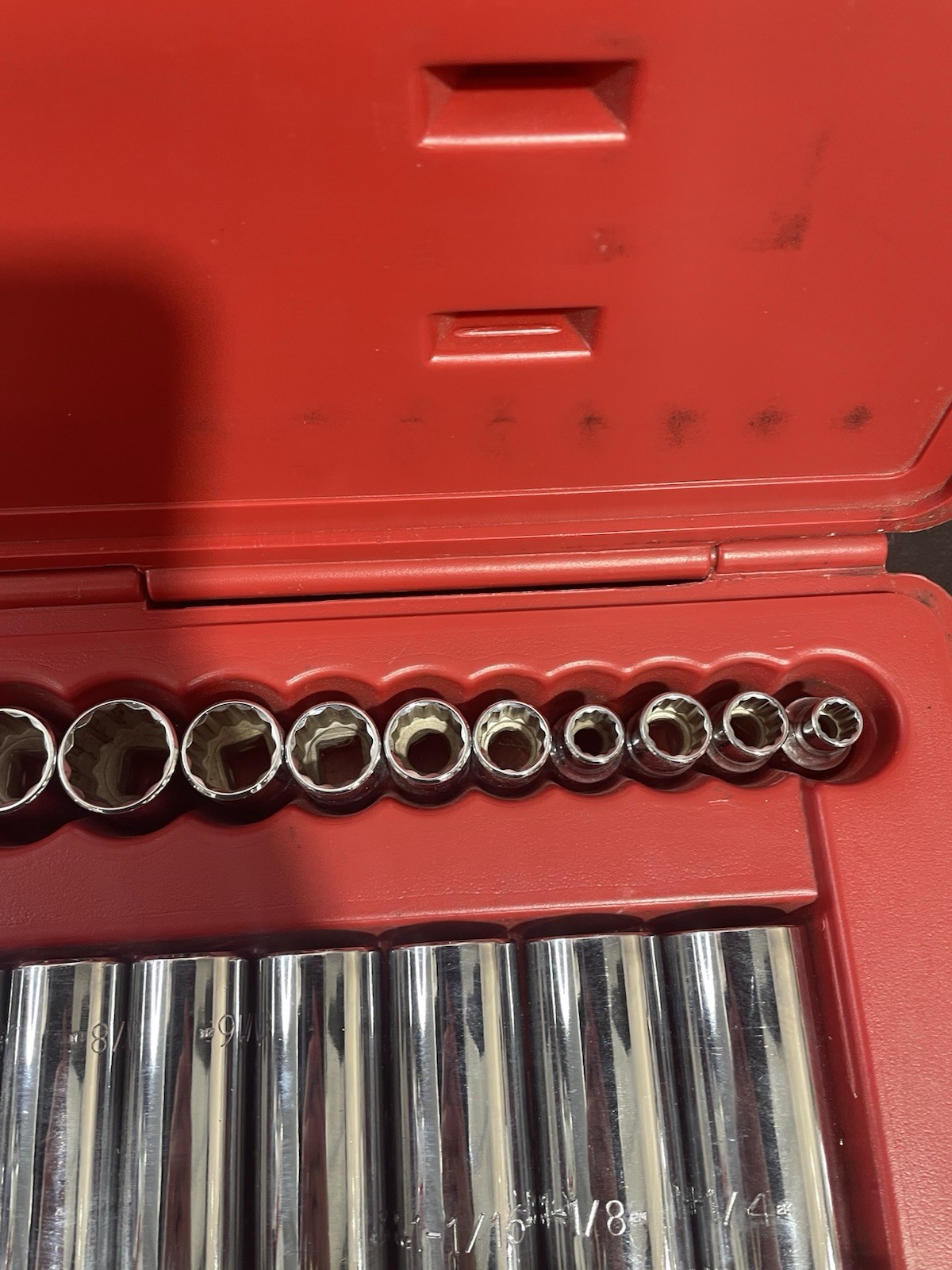 Proto J54126 1/2 Drive 12 Point Socket Set 30 Pc USA Stanley