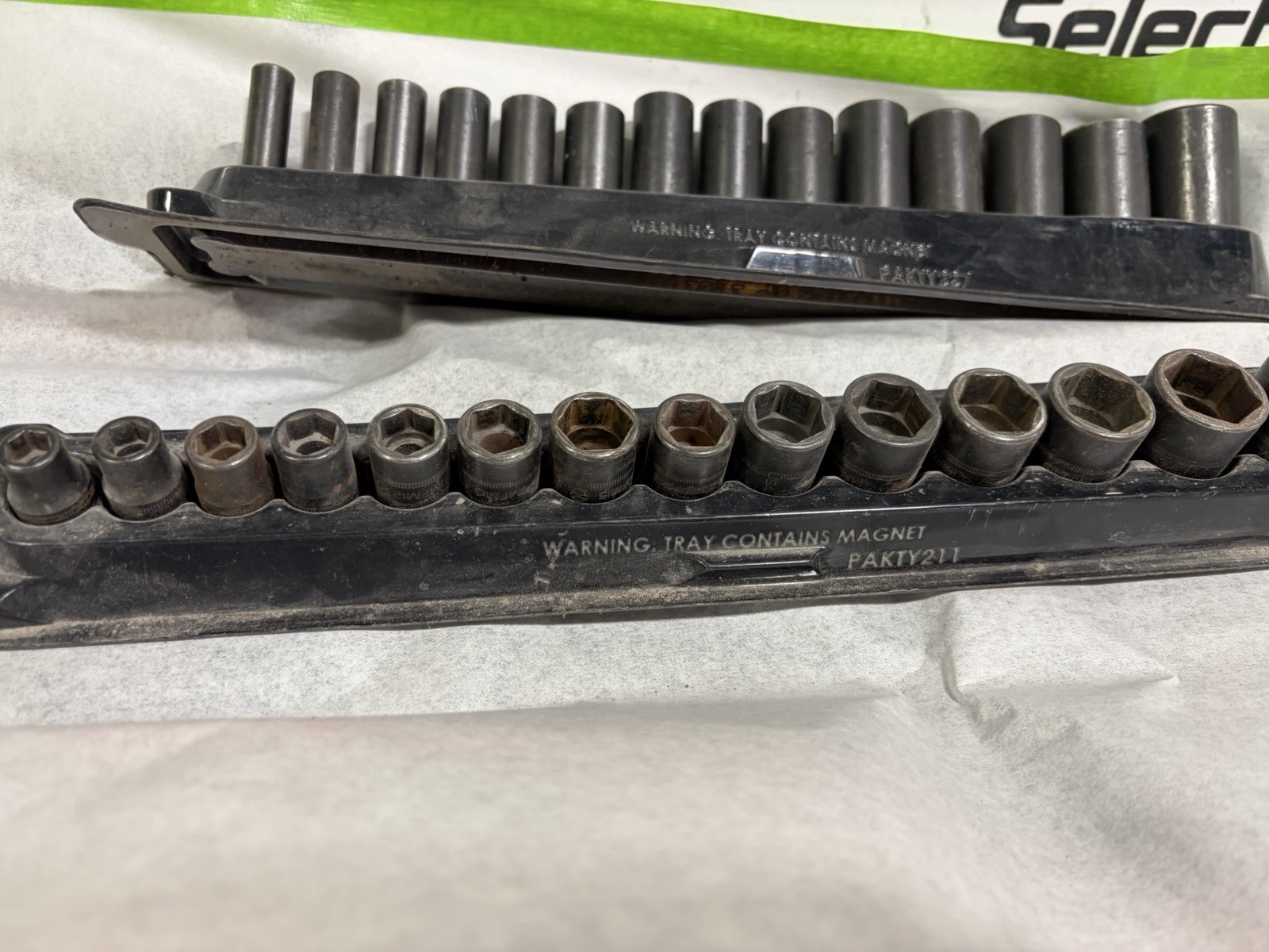 Snap On Socket Sets , Long & Short 8 to 19, 21,24. / 14 Sockets On Each Rail