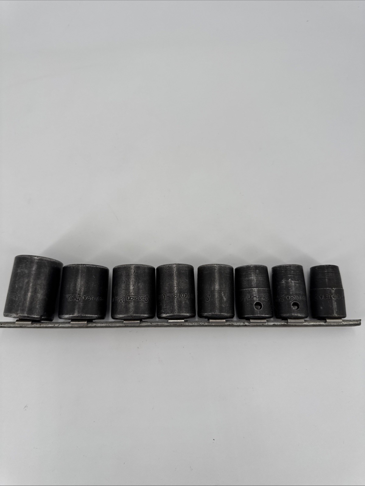 Snap-on 8 pc SET 1/2″ Drive 6pt Impact Sockets 15/16-1/2. IM160-IM300