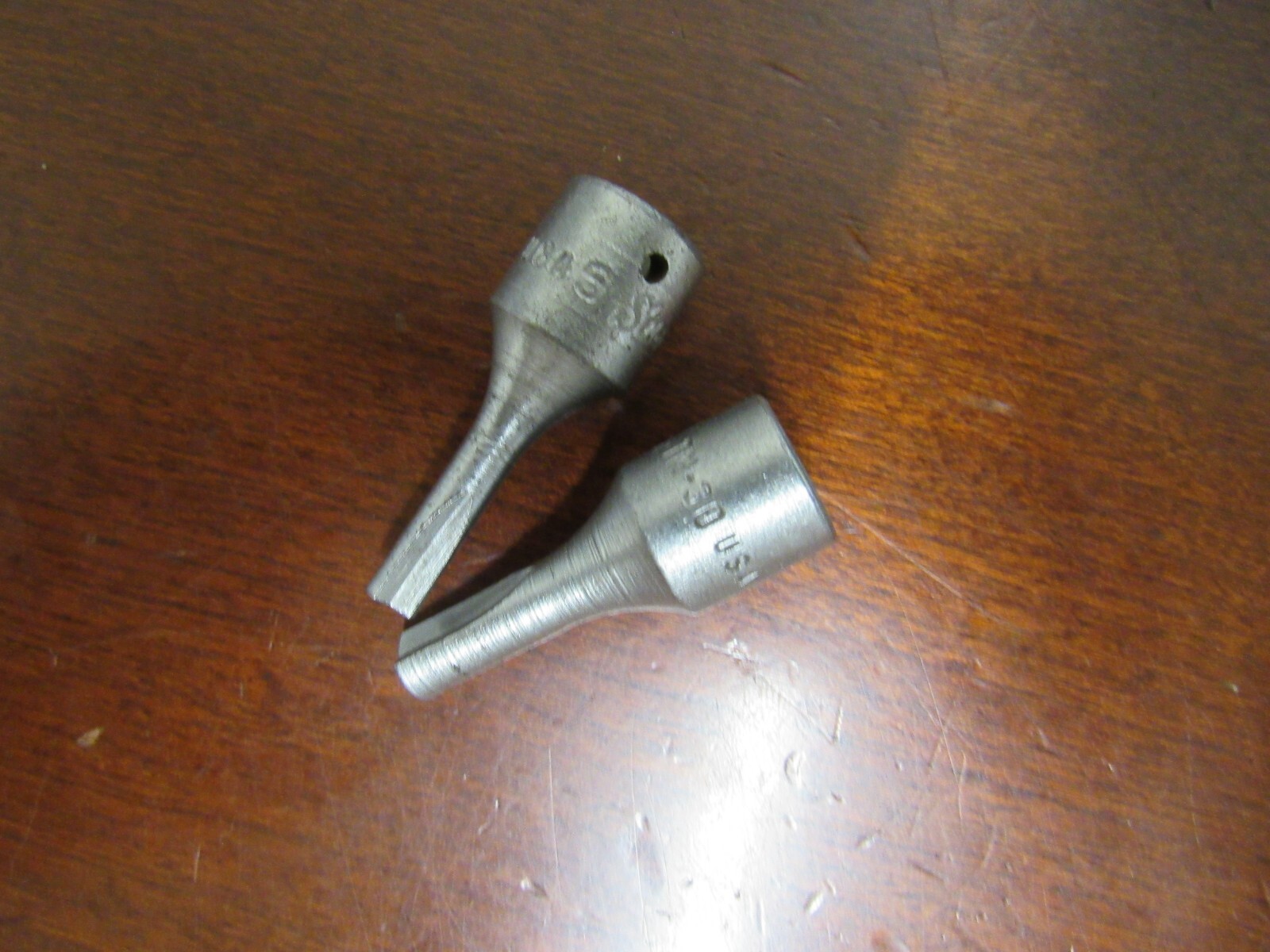 Snap On 2 Pcs Clutch Tip Socket Set: TM 30 & 27 with 1/4″ Dr. I#C22