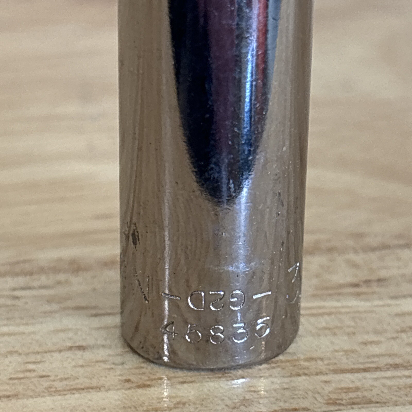 Craftsman 3/8″ Deep Socket 3/8″ Drive 6 Point Easy Read G2D 45835 USA