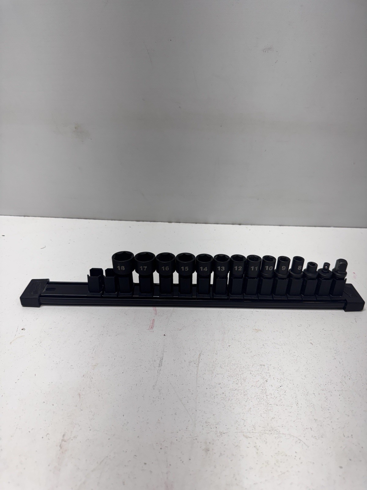 Milwaukee INSIDER Metric Socket Set 14pc – M12 Box Ratchet