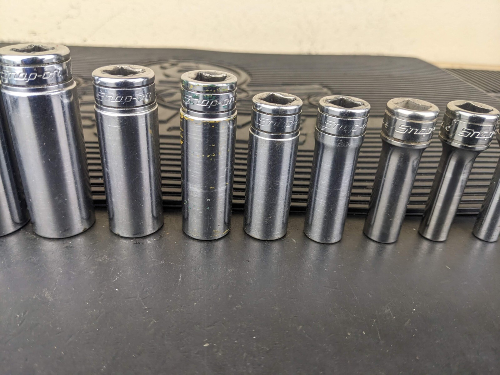 #bb702 Snap-On Tools Socket Set 211SFSY 3/8″ drive 6 Point Deep 1/4″ to 7/8″
