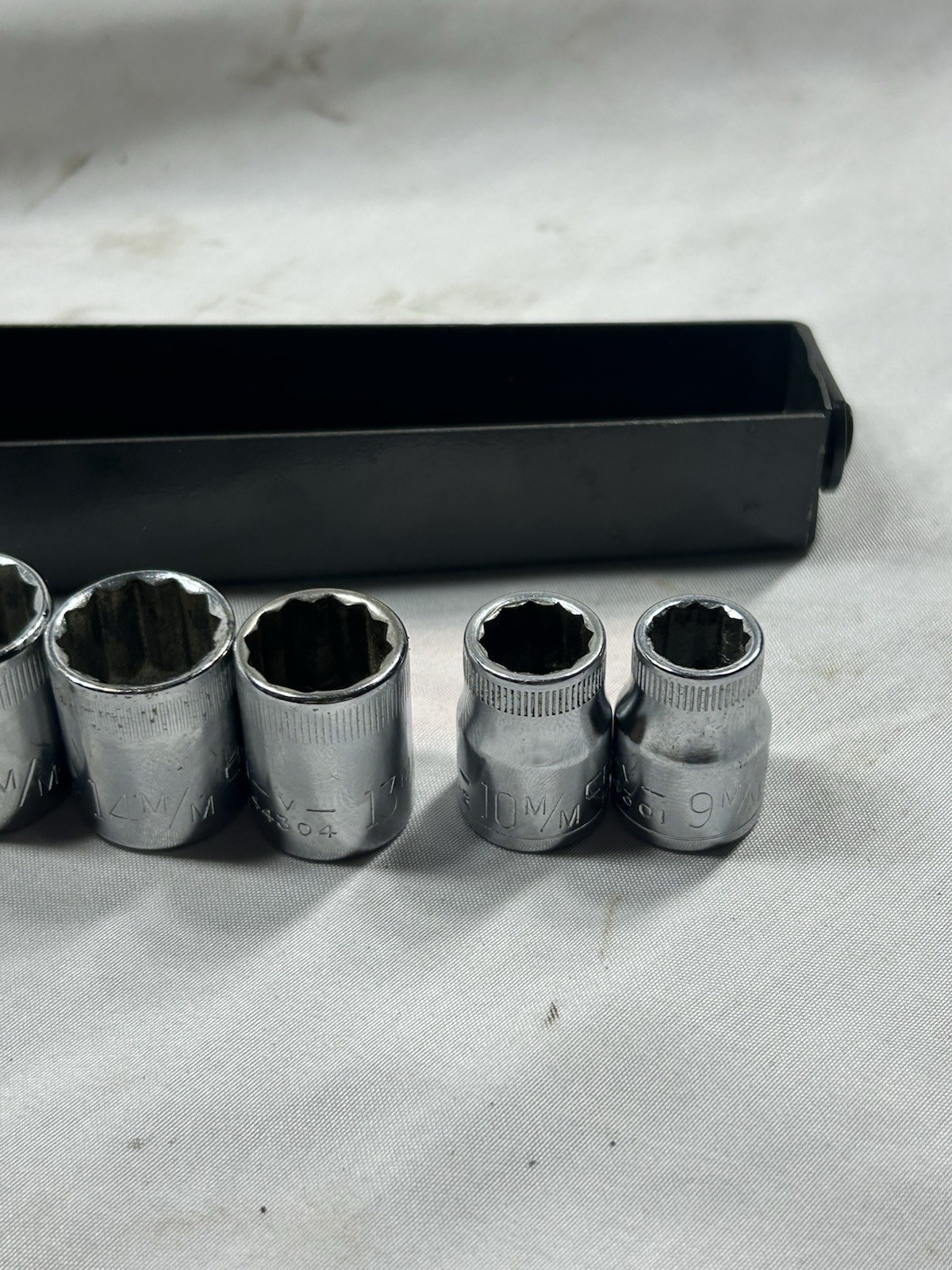 Craftsman 7 pc 3/8″ drive shallow 12 pt metric socket set 9mm-19mm USA made