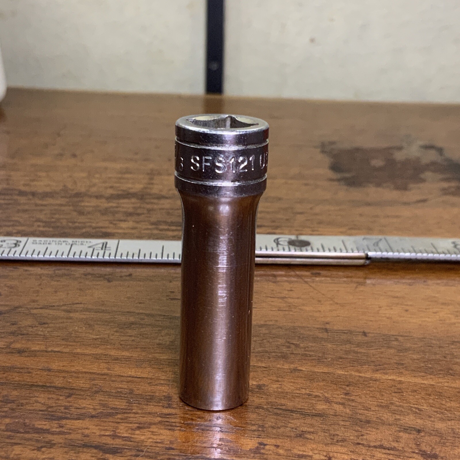 Vintage (1964?) Snap-on Tools USA SFS121 3/8″ Drive 3/8″ SAE Deep 6 Point Socket