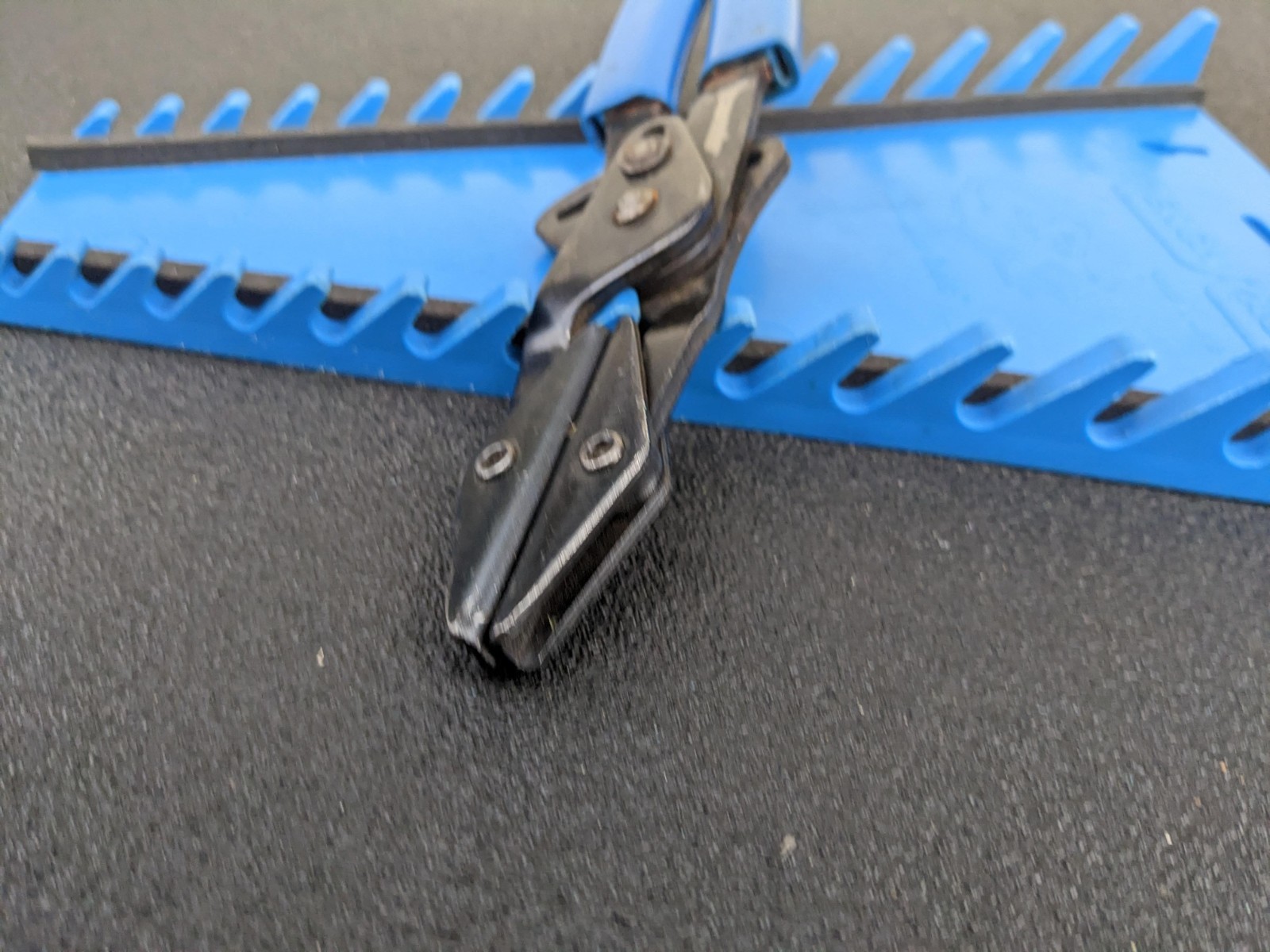 #bn826 Cornwell Tools 9″ Hose Pinch-Off Pliers Model ML-55Z Made In USA