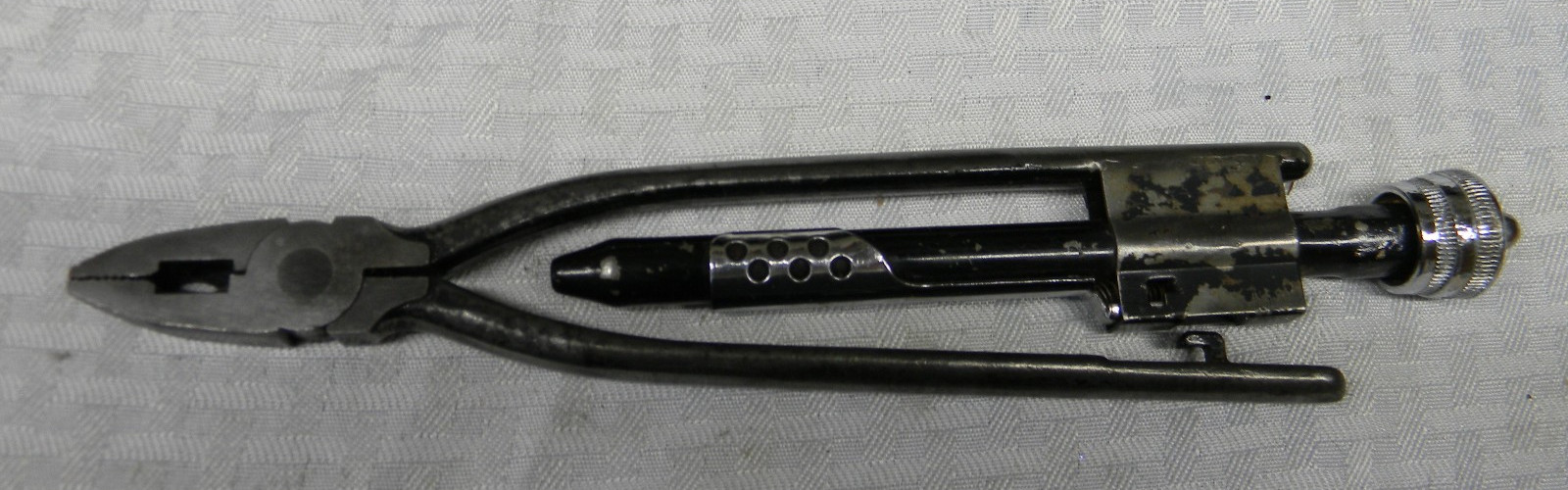 UNBRANDED 10-1/2″ LONG AIRCRAFT SAFETY WIRE TWISTER PLIERS