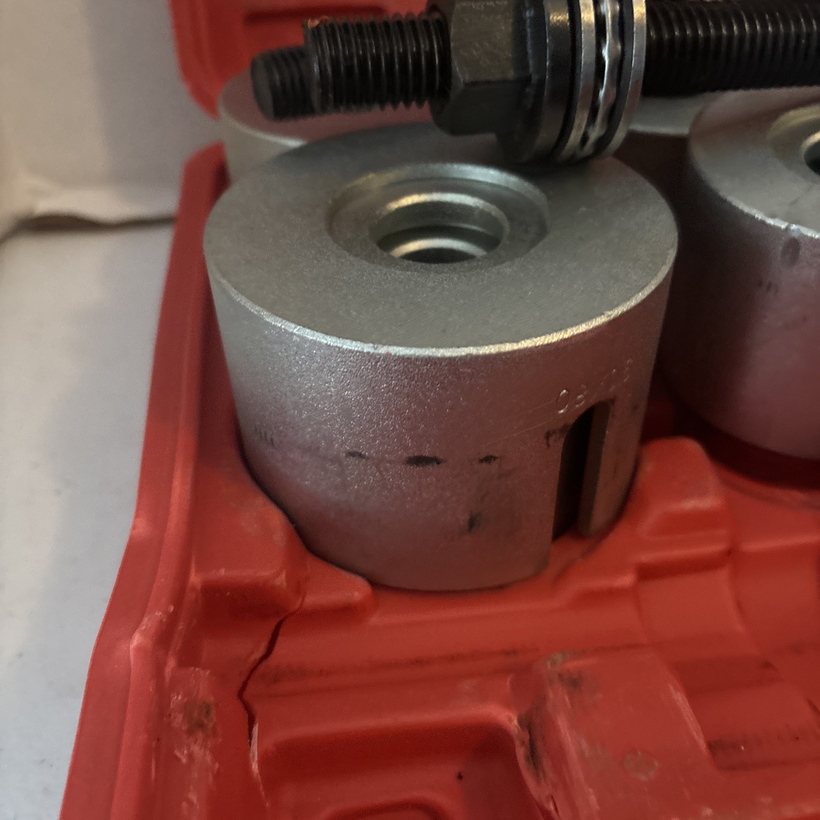 27 Pieces Press and Pull Sleeve Kit Bearings Bushes and Seals Remove&install Set