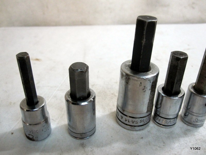 set of 8 various sockets proto, snapon see description