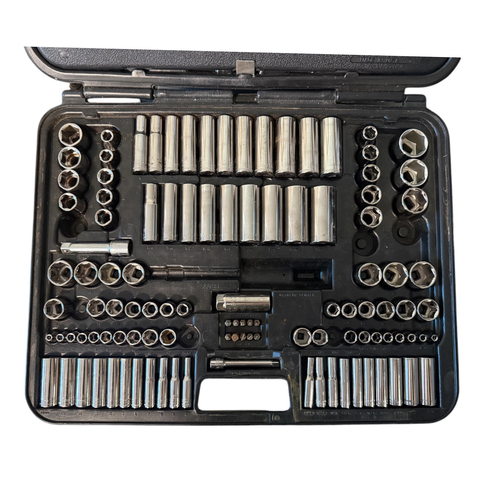 Craftsman 144-Piece Mechanics Tool Set Socket 128 pcs + Case 6 point SAE Metric