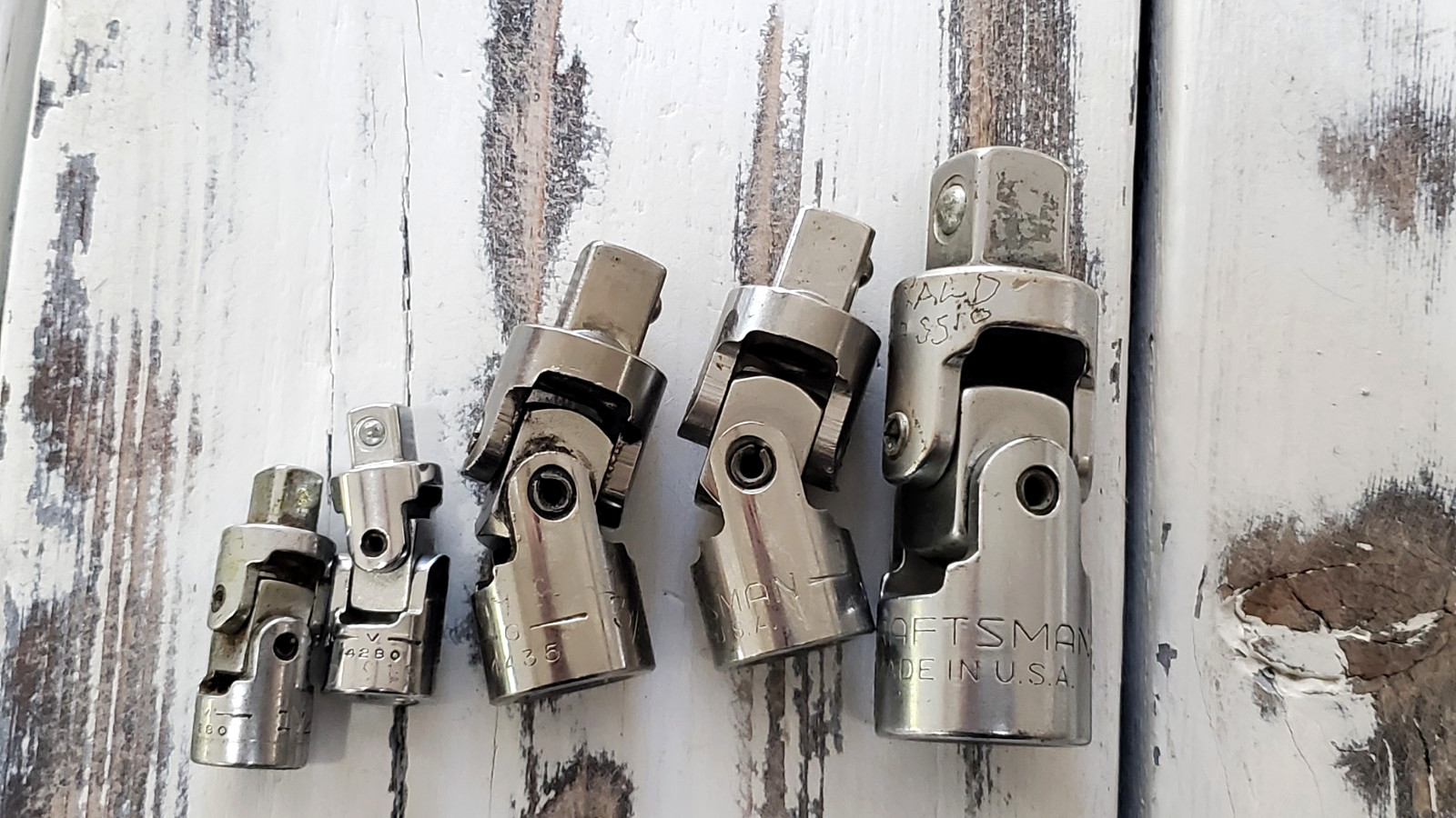Mix lot of 5 CRAFTSMAN Universal Swivel V4425 1/2 / 2x G4435 3/8 / 2x V4280 1/4