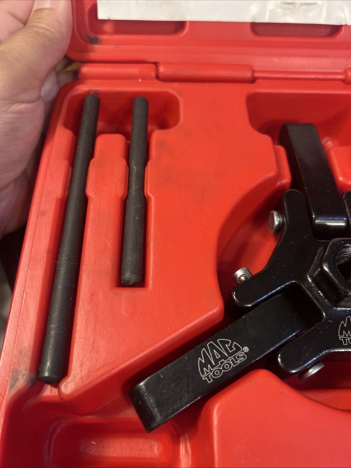Pre-owned MAC Tools Harmonic Pulley Puller W/ 2 Push Rods HDPP9740B