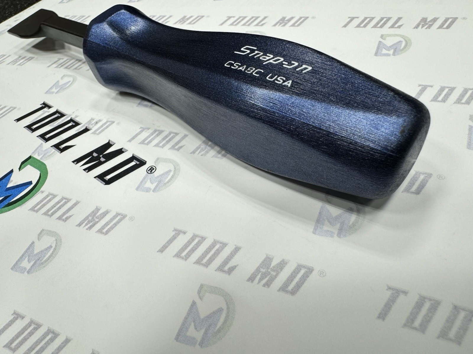 Snap-on Tools USA NEW METALLIC BLUE Hard Handle 8″ Rigid Carbon Scraper CSA8CMB