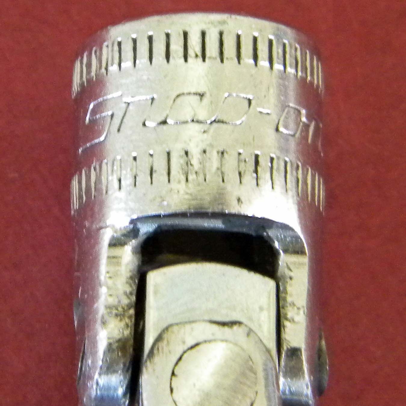 Snap-On TMUSM10 1/4″ Drive 6PT Metric 10MM Chrome Universal Swivel Socket, USA