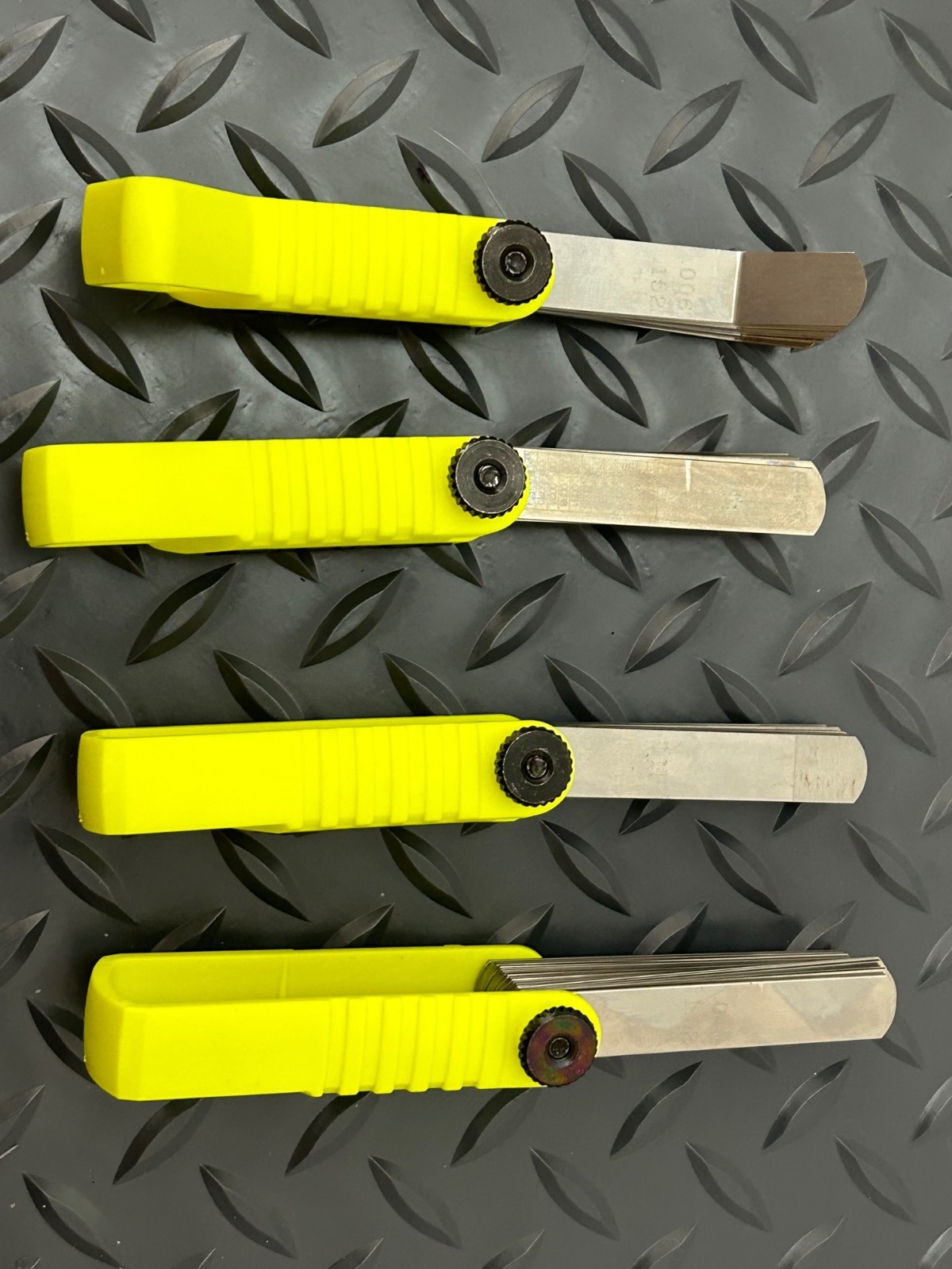 Snap-on Tools USA NEW HI VIZ 4pc Offset 45° & Straight Feeler Gauge Blade Sets