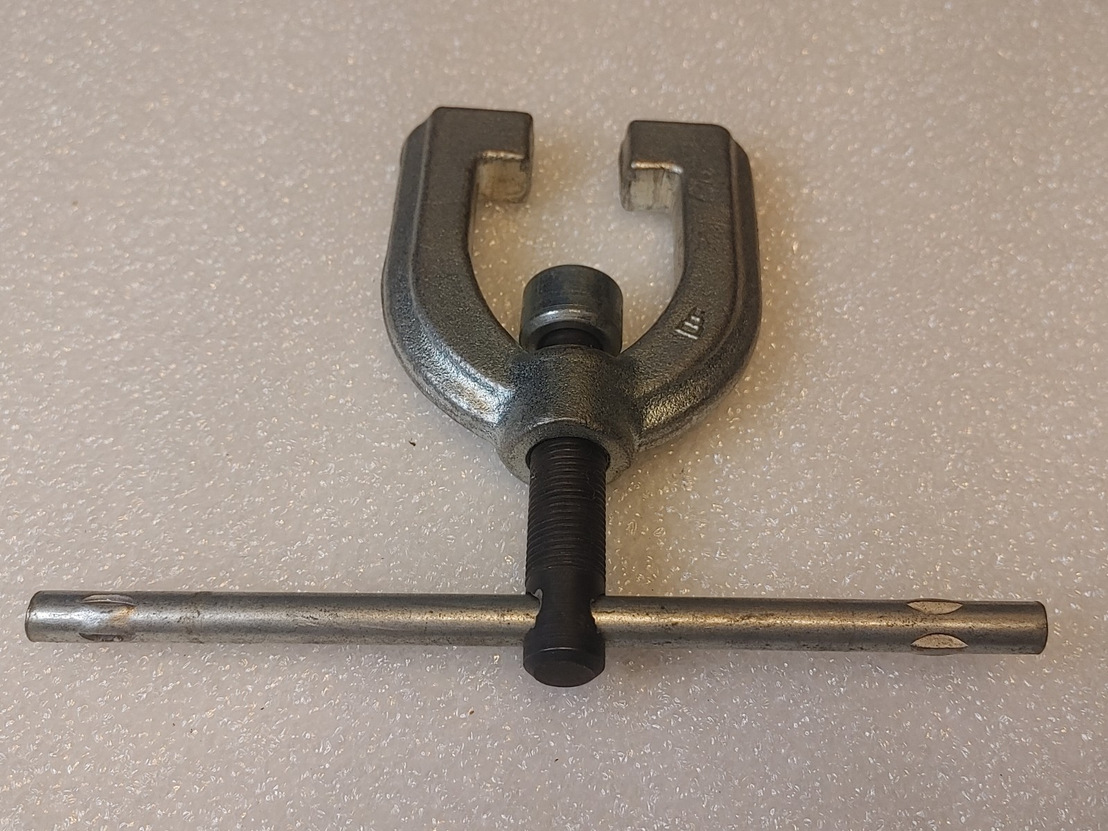 Brake & Fuel Line Flaring Tool