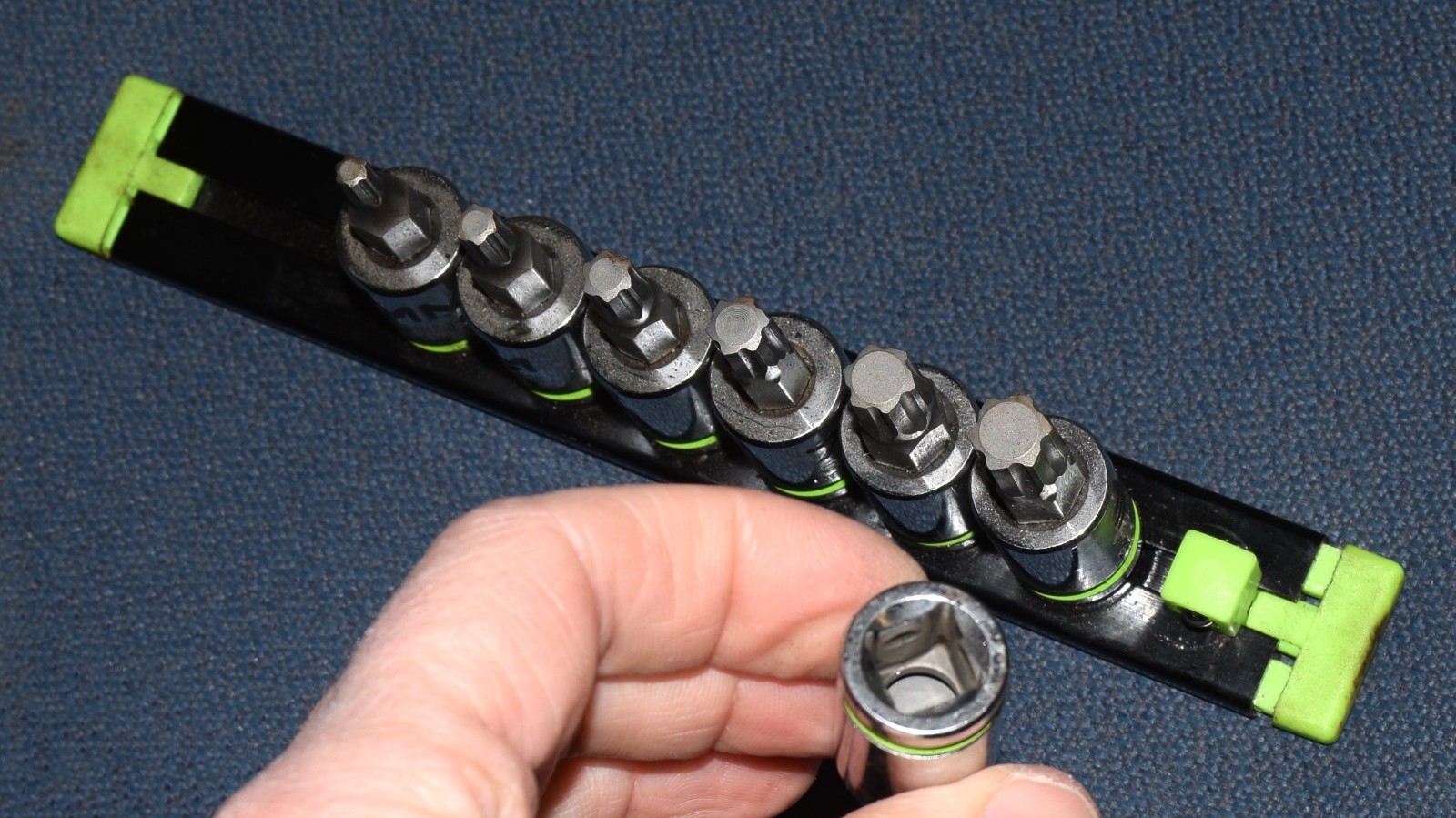 GRIPEDGE 7 PIECE 3/8 DRIVE METRIC HEX SOCKET SET GEBSMH 4MM-10MM
