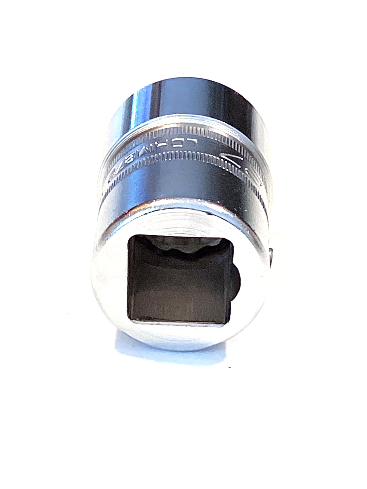 Snap On USA LDHM272 NEW 3/4” Drive 27MM 12 Point Metric Lock Pin Chrome Socket