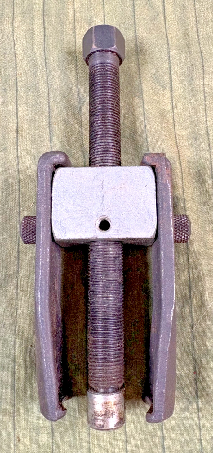 VULCAN U.S.A. No. CP-32A Power Steering & Alternator Pulley Puller