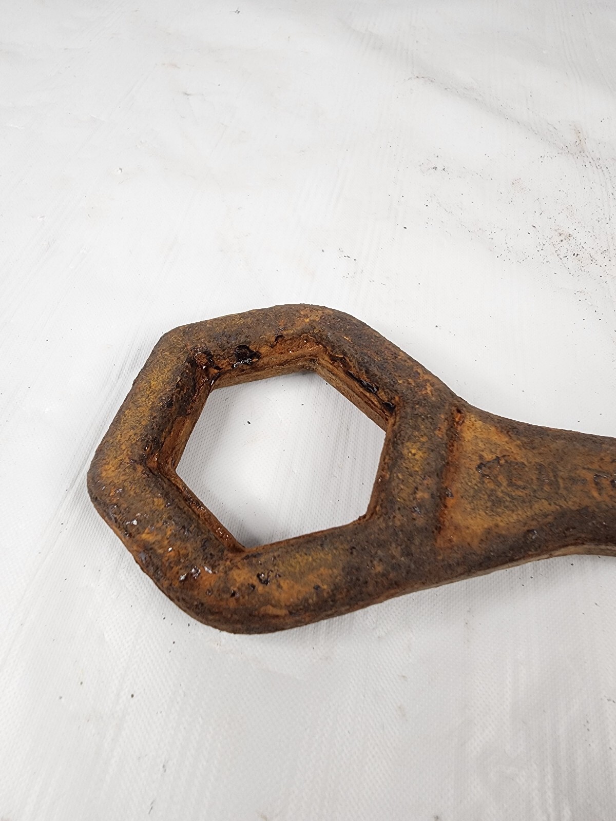 Ken-Tool 30610 porkchop TX10 cap nut wrench 35mm Ken-Tool cap nut wrench