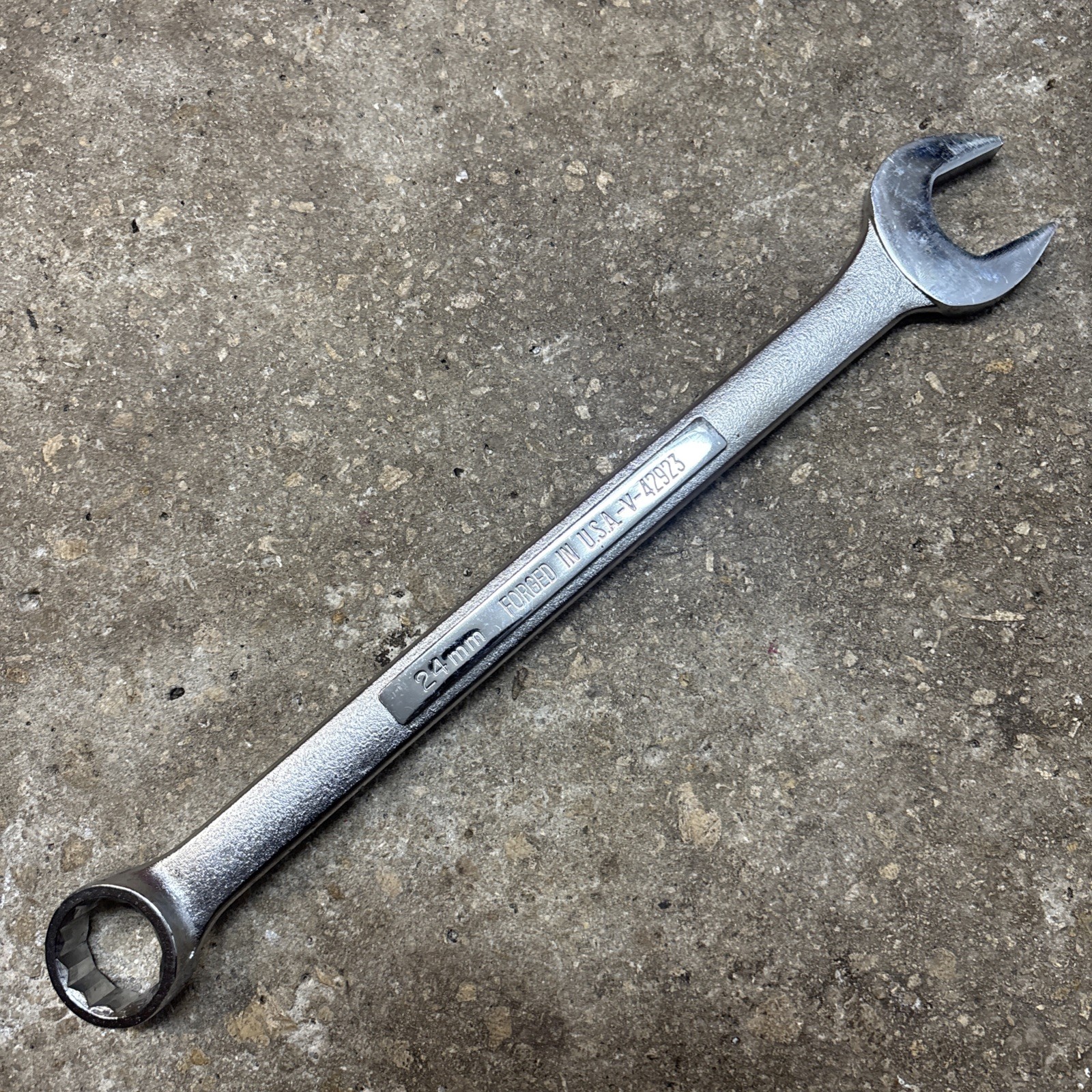 CRAFTSMAN 24mm Metric COMBINATION WRENCH V-42923 USA